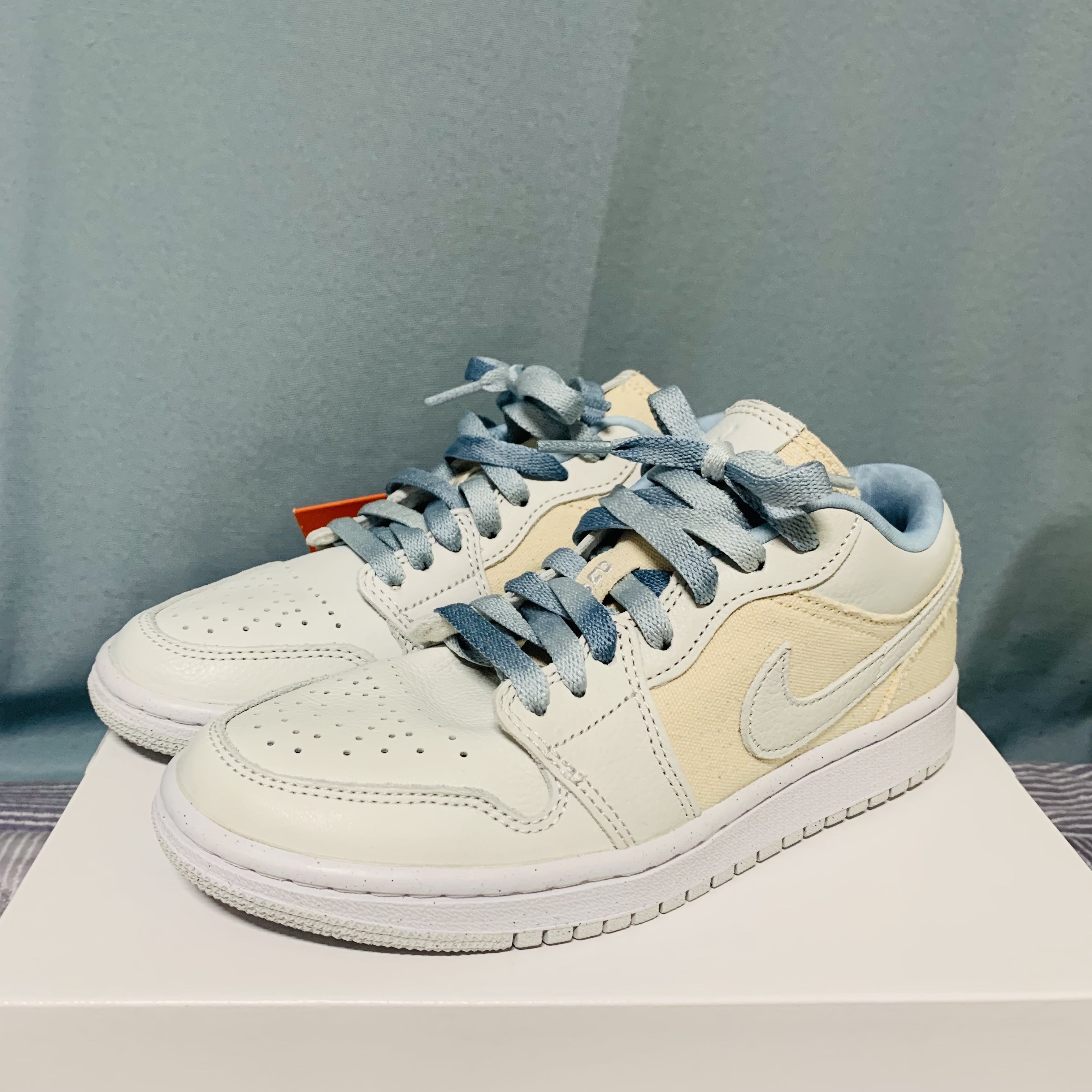 (W) Jordan 1 Low Canvas 착용 스타일 - 3