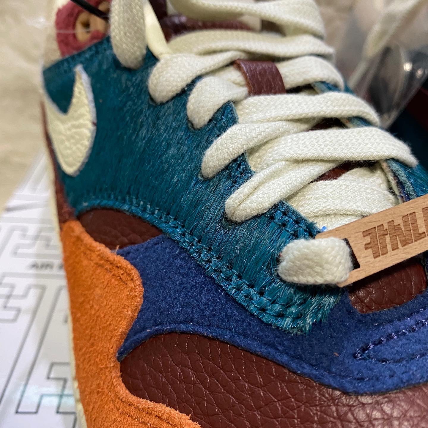 Nike x Kasina Air Max 1 SP Won-Ang Orange 착용 스타일 - 4