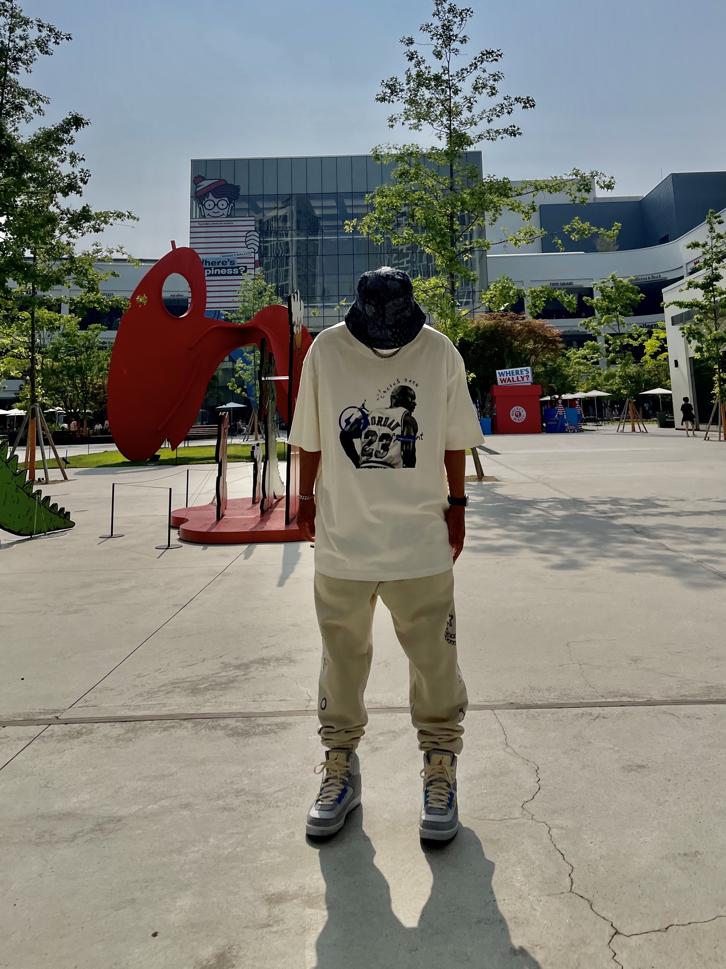 Jordan x Travis Scott x Fragment T-Shirt Sail (DJ0619-133), Jordan 2 x Union Retro SP Grey Fog 착용 스타일 - 2