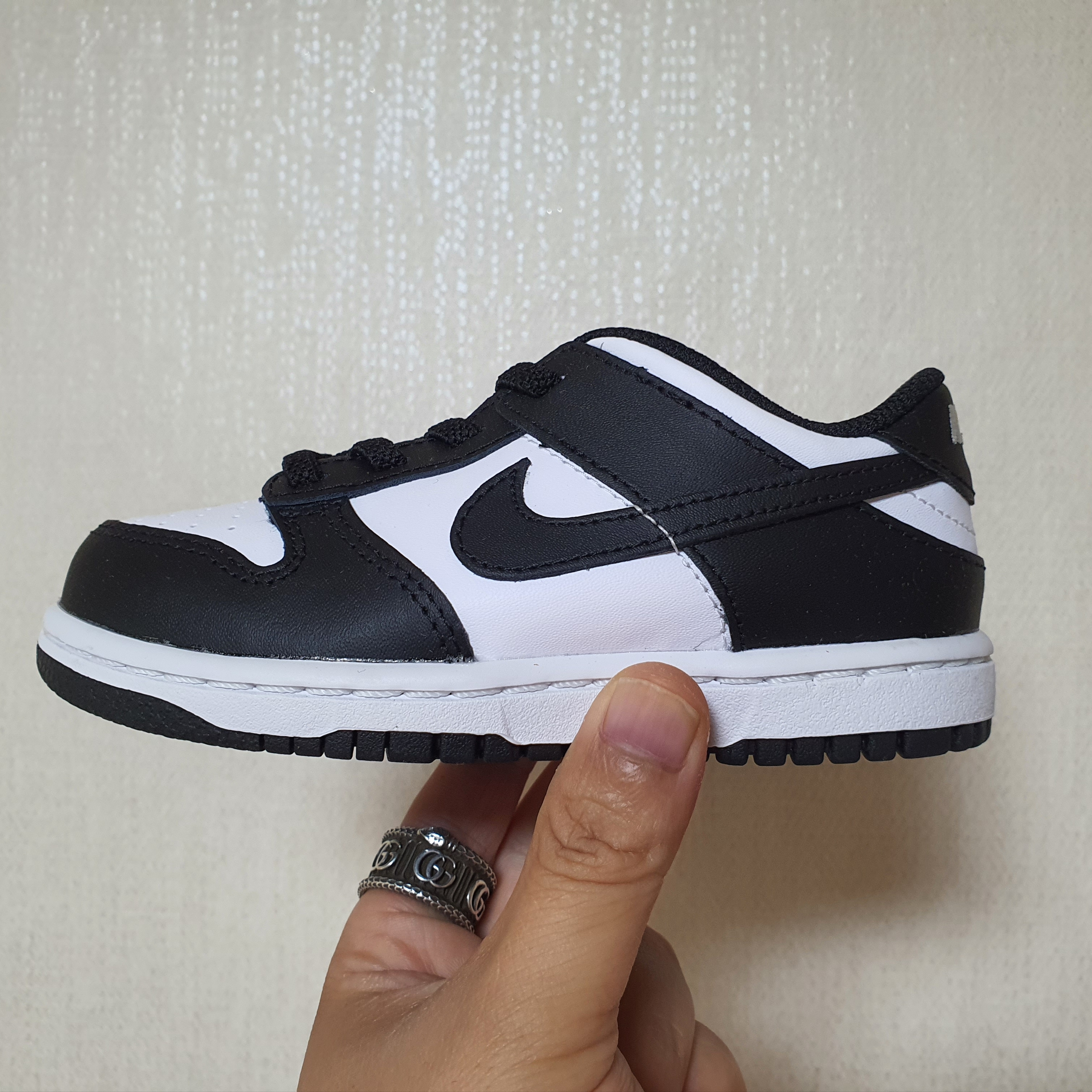 (TD) Nike Dunk Low Black 착용 스타일 - 1
