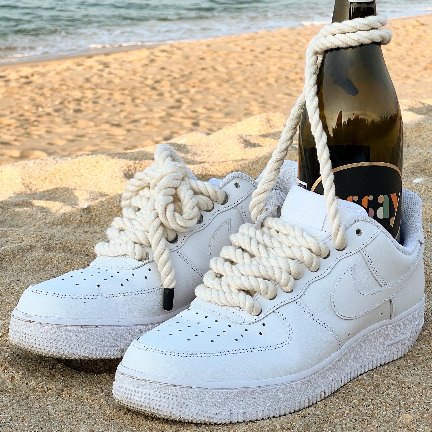 Nike Air Force 1 '07 Low White, (W) Nike Air Force 1 '07 Low White 착용 스타일 - 4