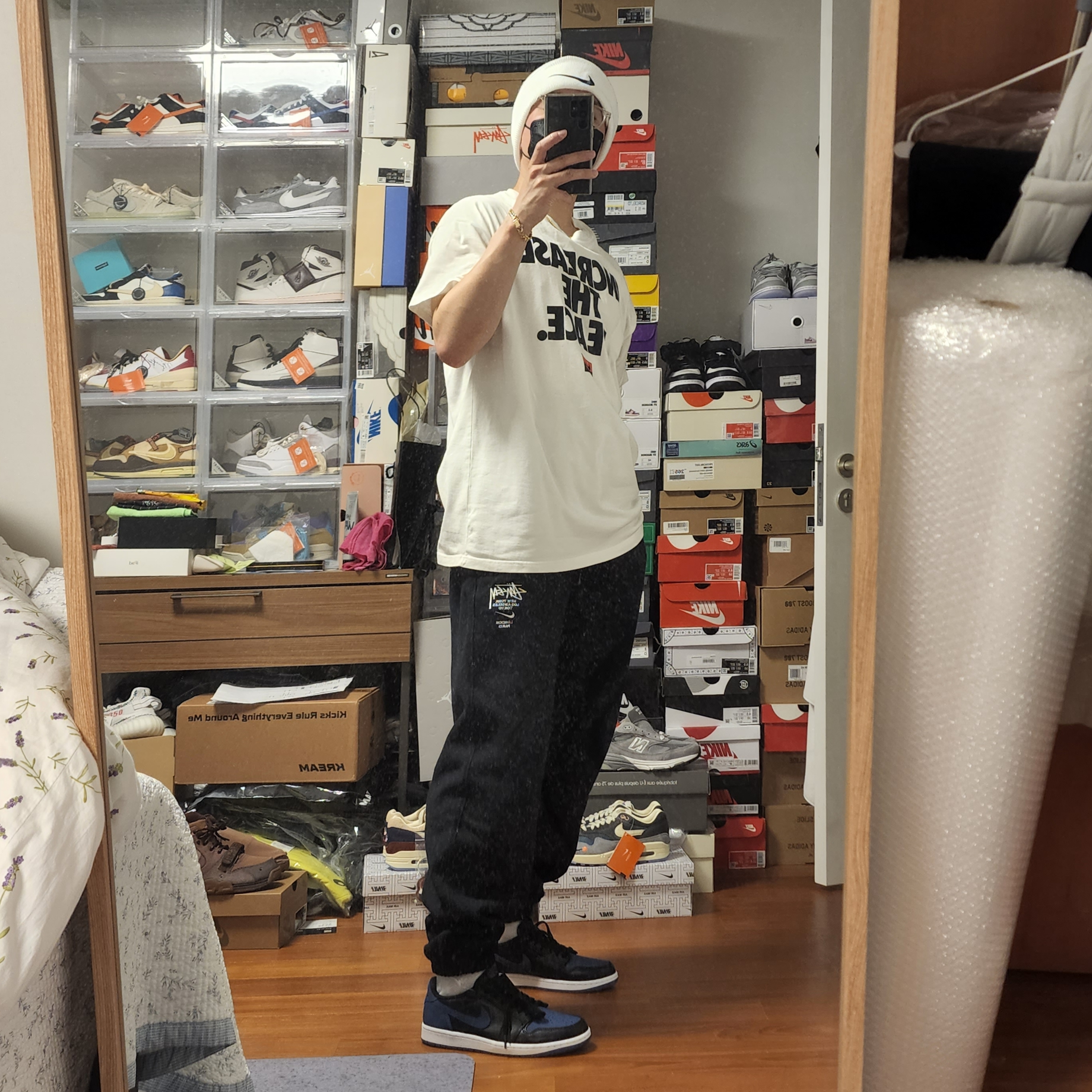 Nike x Stussy Increase The Peace T-Shirt - US/EU, Nike x Stussy NRG ZR Fleece Pants Black - US/EU 착용 스타일 - 3
