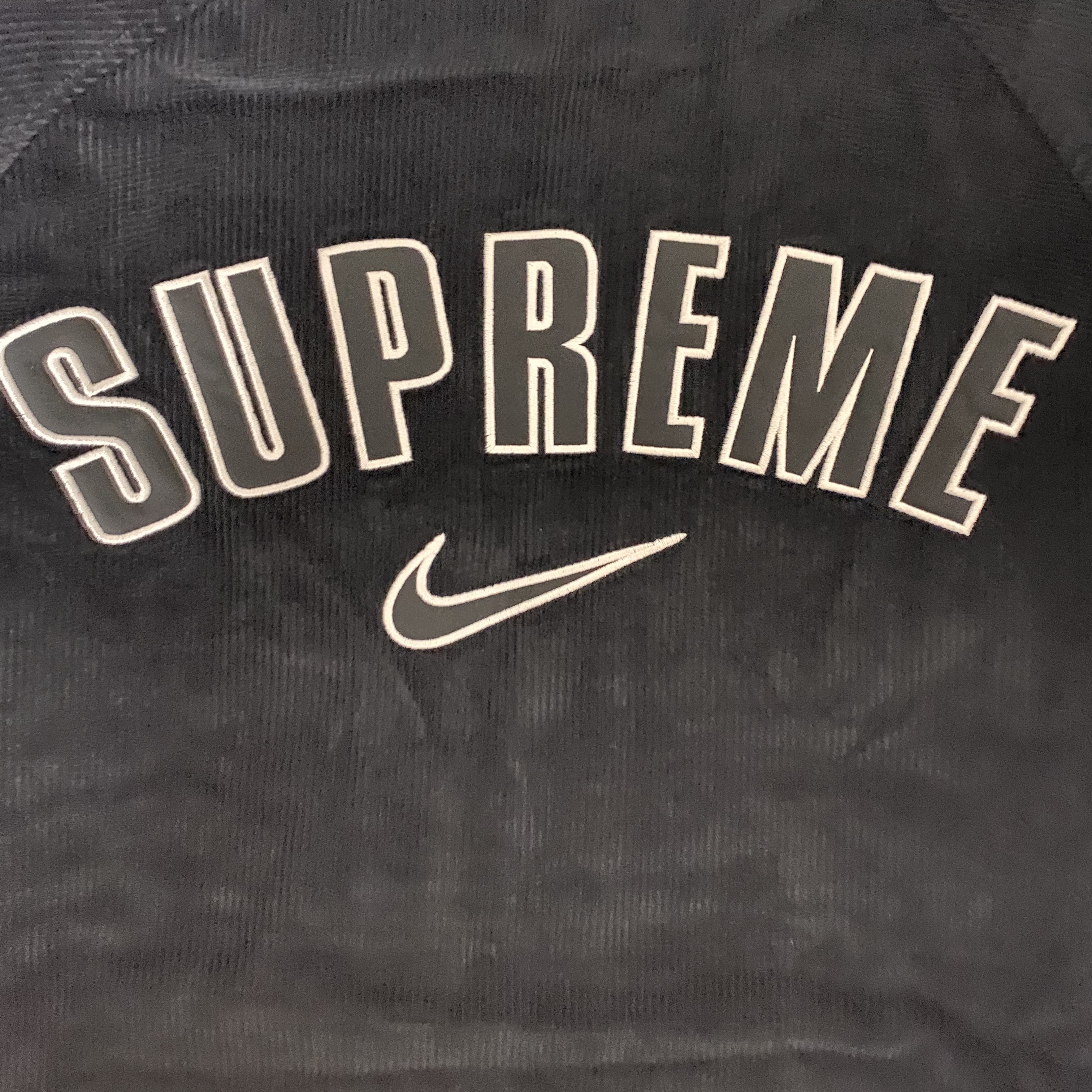 Supreme x Nike Arc Corduroy Hooded Jacket Black - 22SS 착용 스타일 - 2