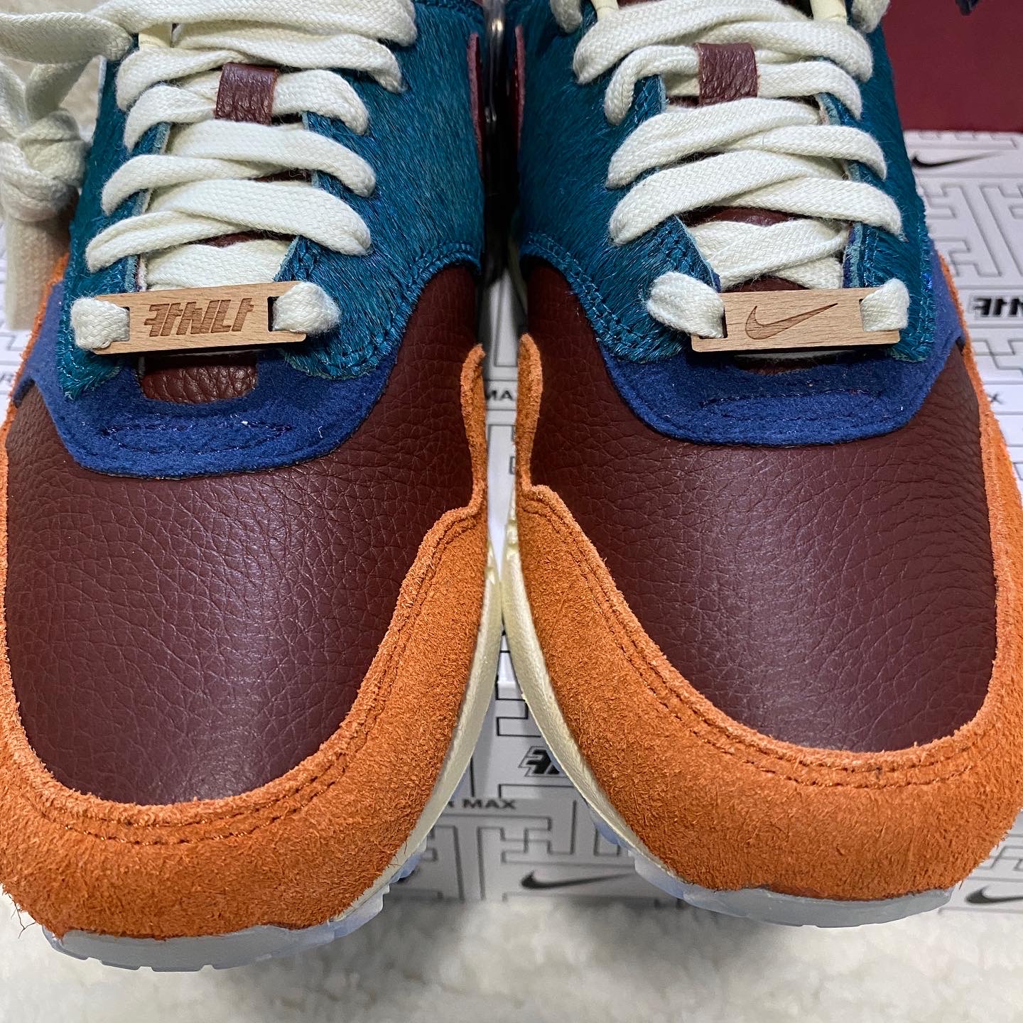 Nike x Kasina Air Max 1 SP Won-Ang Orange 착용 스타일 - 3