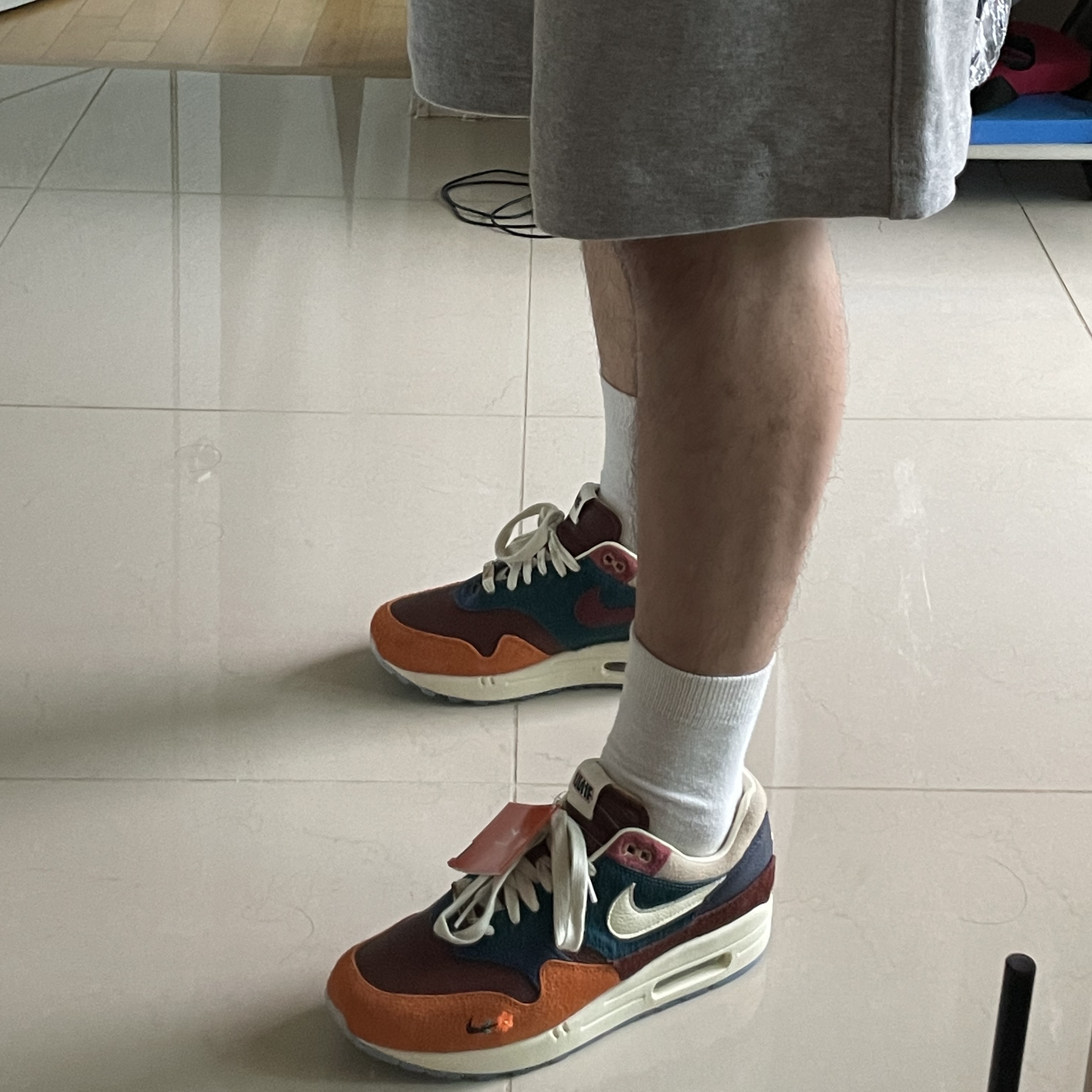 Nike x Kasina Air Max 1 SP Won-Ang Orange 착용 스타일