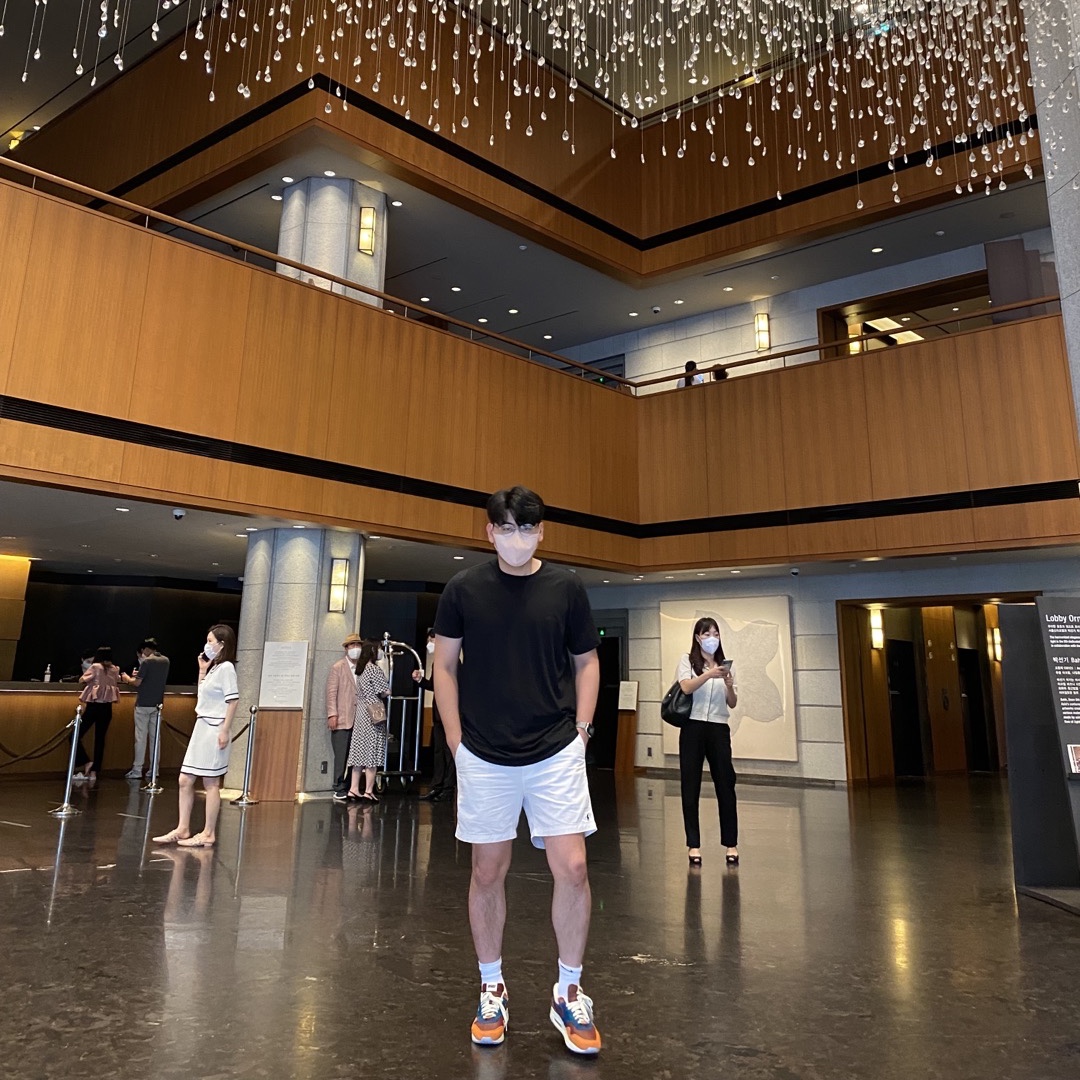 busyhandong님의 스타일