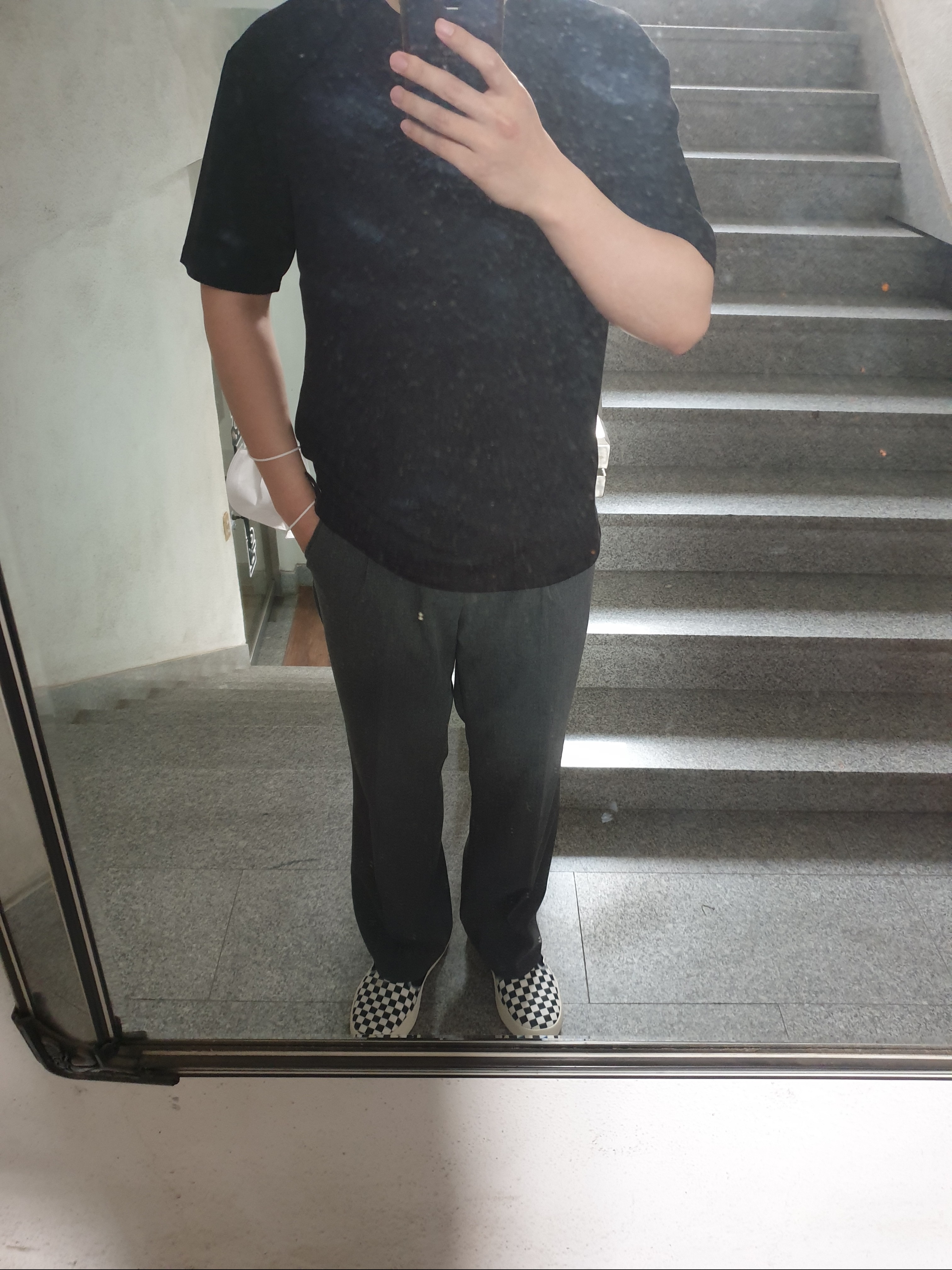 Vans Checkerboard Comfycush One Black 착용 스타일