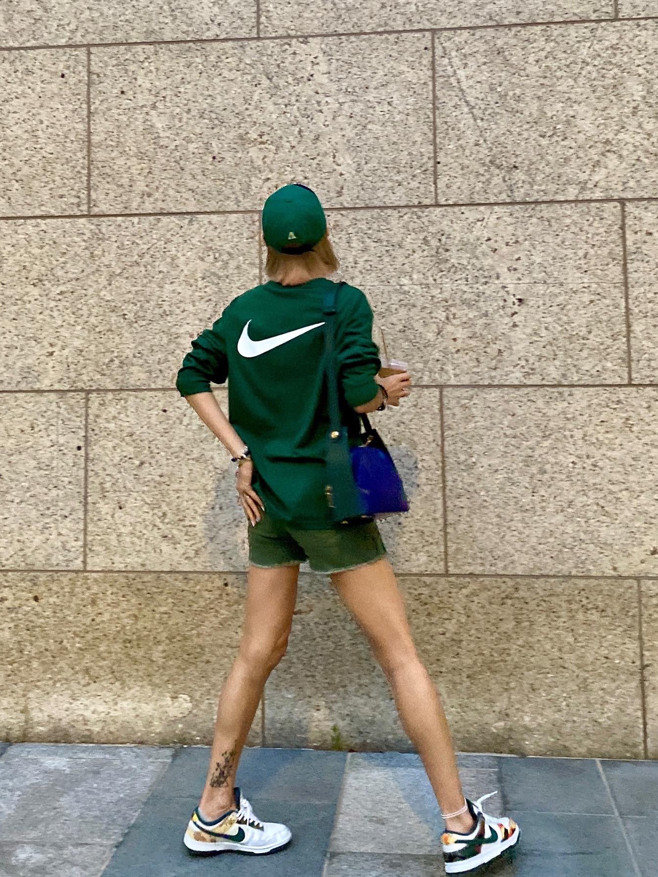 Nike x Stussy Big Swoosh LS T-Shirt Green - US/EU, Nike x Stussy Big Swoosh LS T-Shirt Green - Asia 착용 스타일 - 2