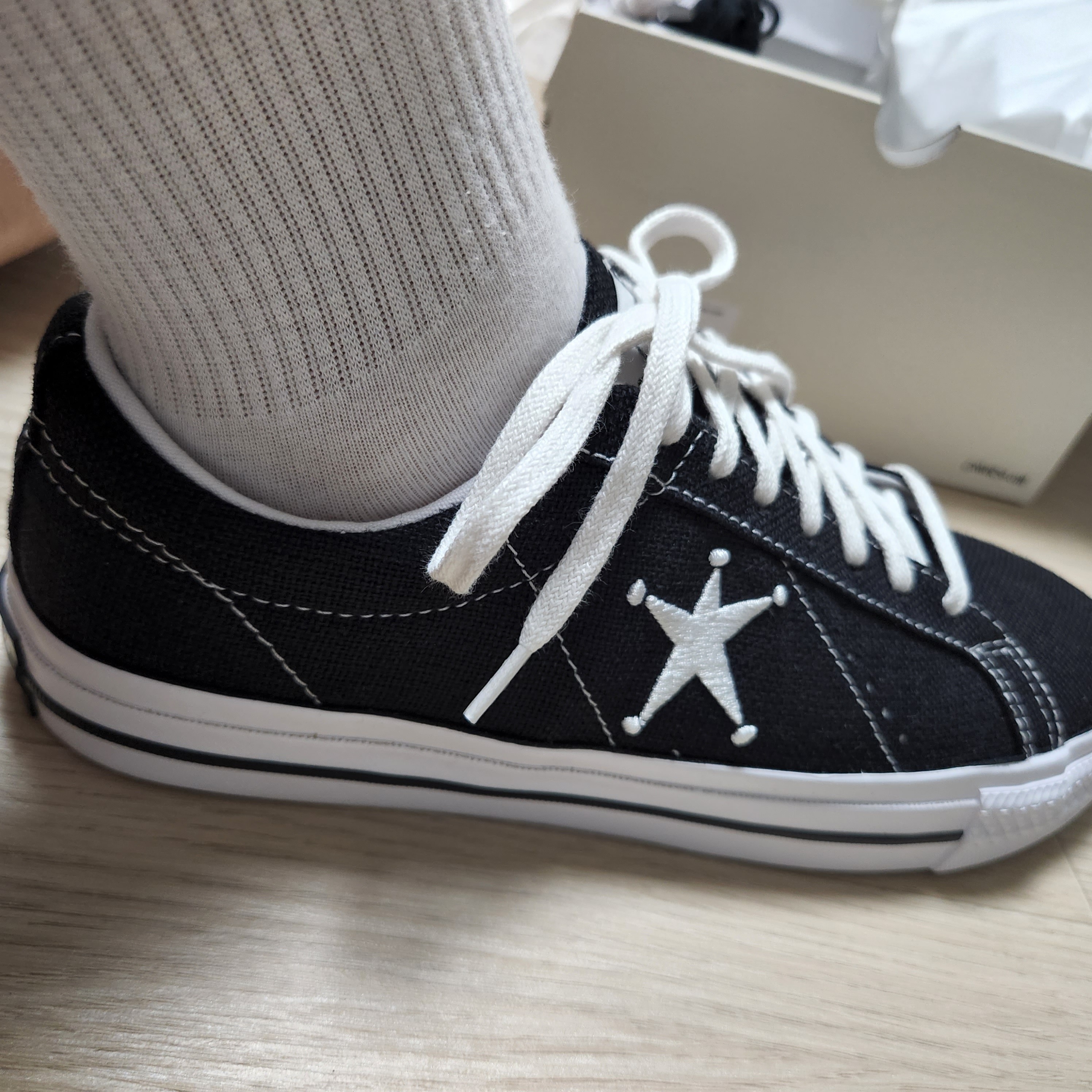 Converse x Stussy One Star Ox Black 착용 스타일