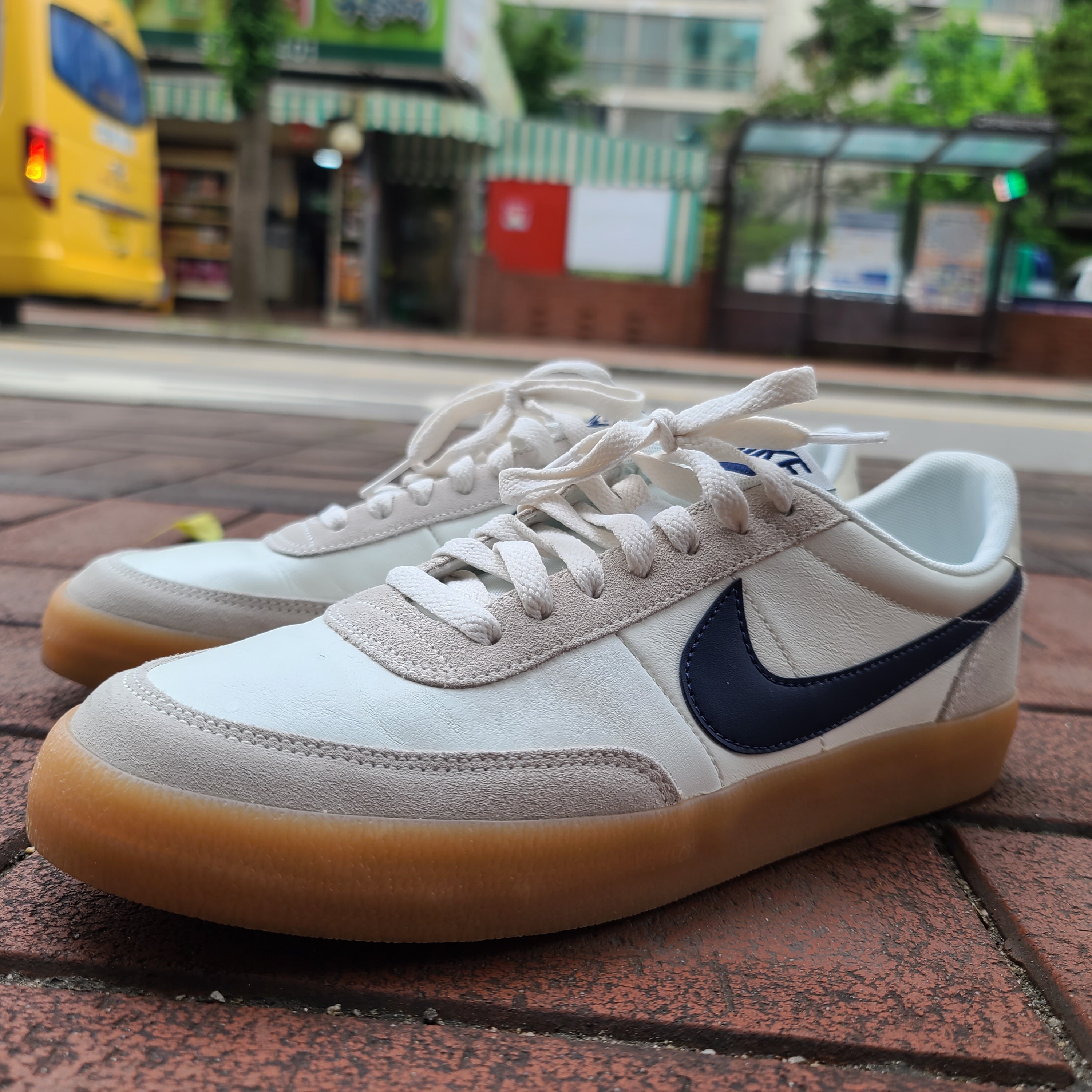 Nike x J.Crew Killshot 2 Sail Midnight Navy 착용 스타일 - 1
