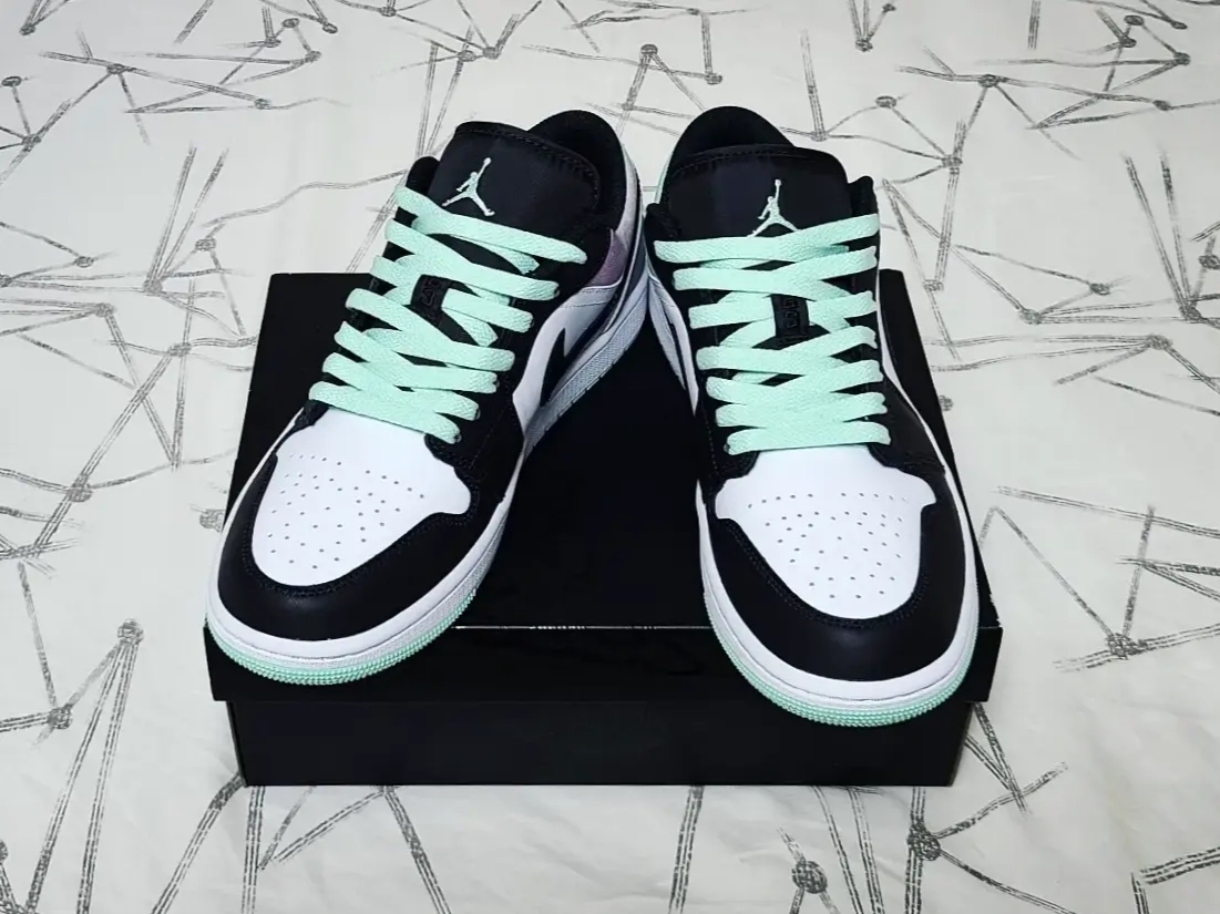Jordan 1 Low SE White Black Tie-Dye 착용 스타일 - 3