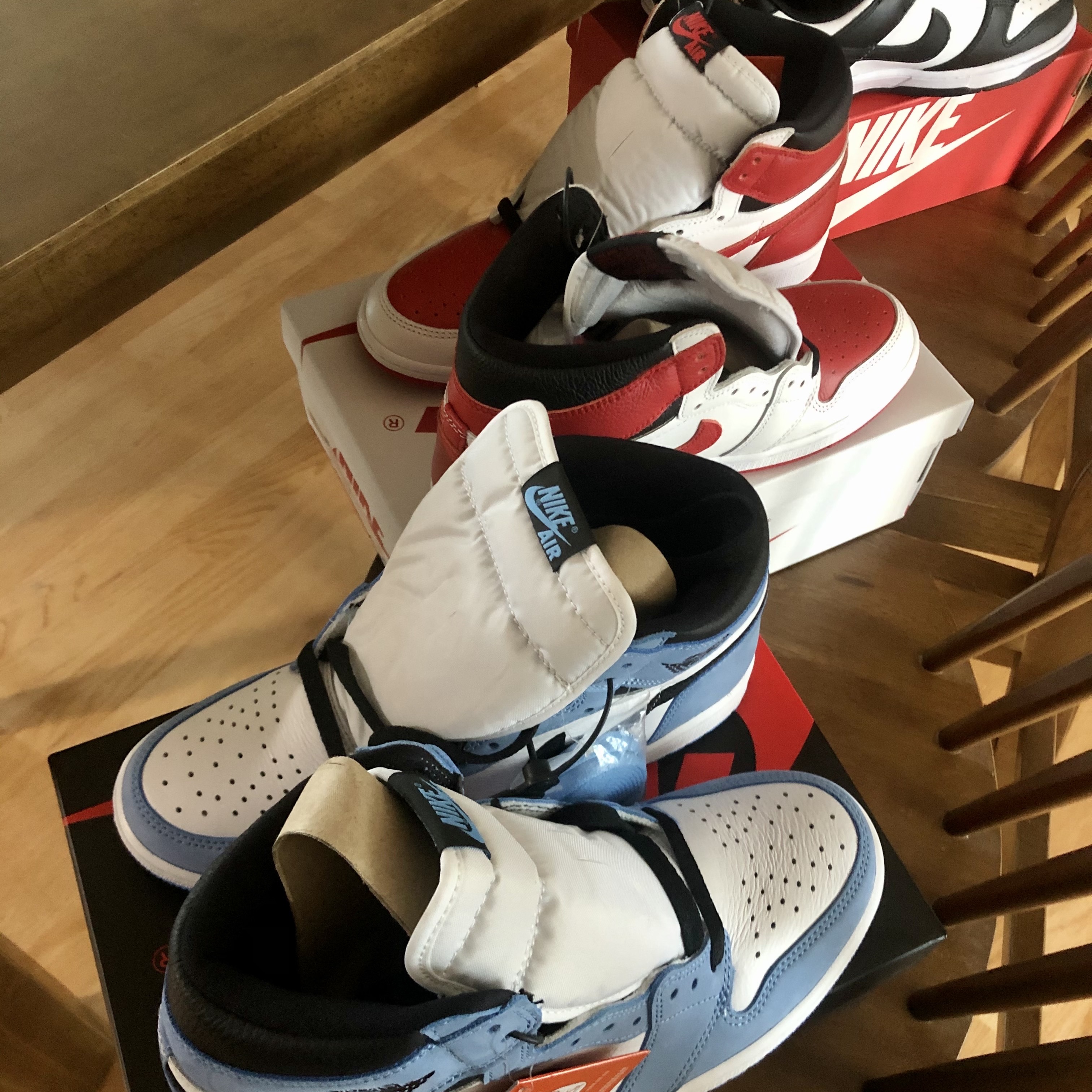 Jordan 1 Retro High OG University Blue, Jordan 1 Retro High OG Heritage 착용 스타일