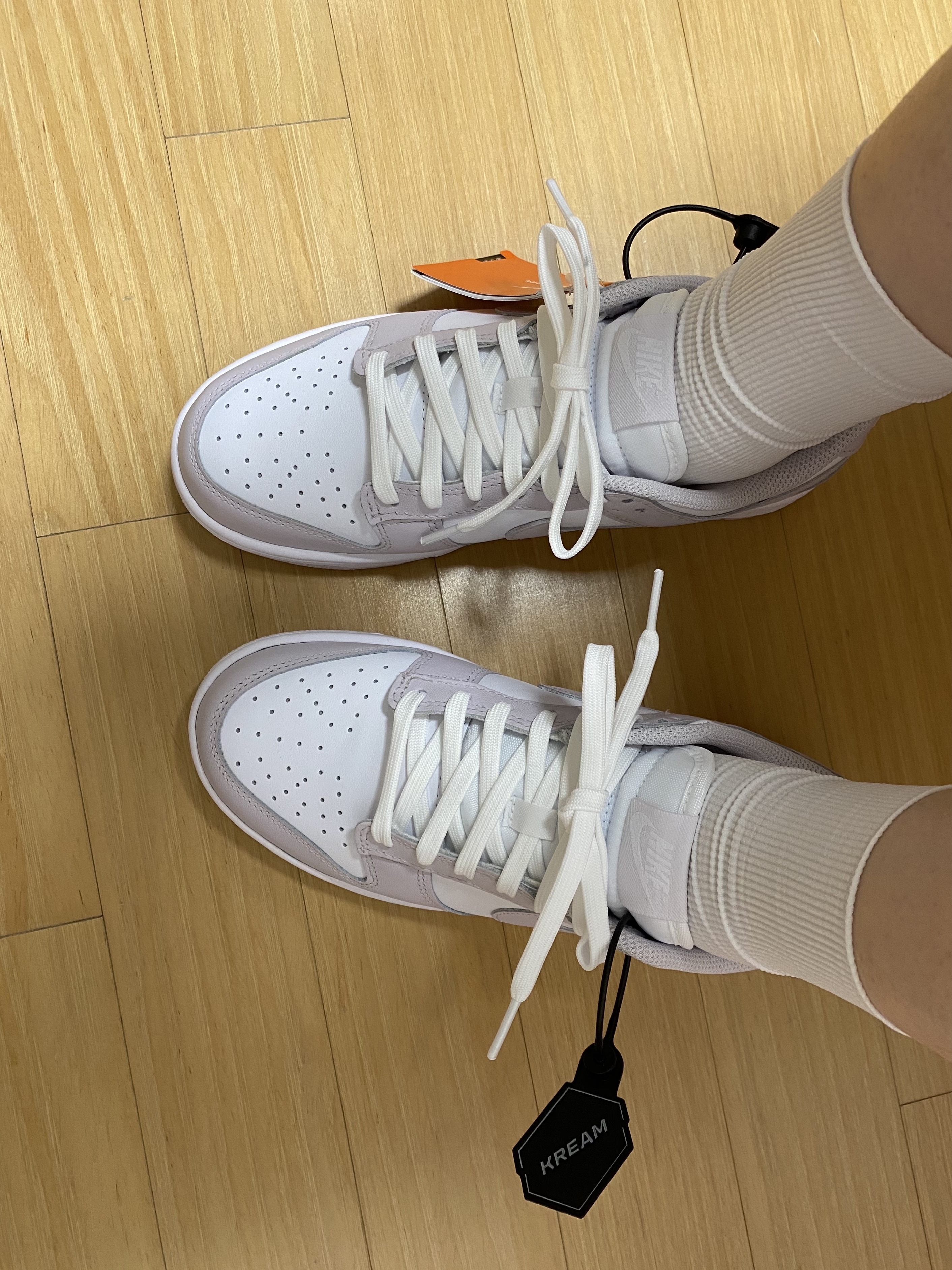 (W) Nike Dunk Low Venice 착용 스타일 - 2