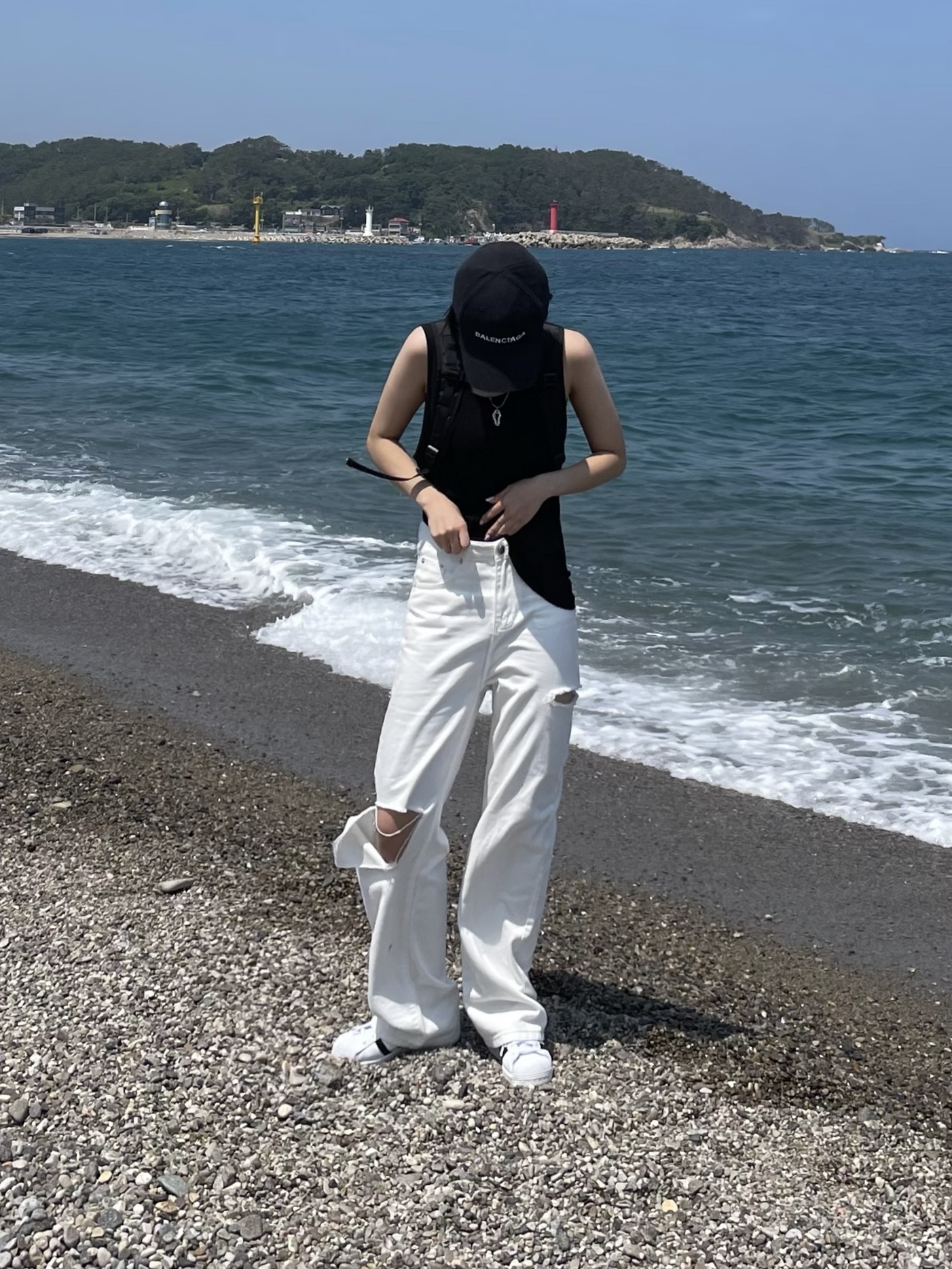Adidas Superstar White Black 착용 스타일 - 3