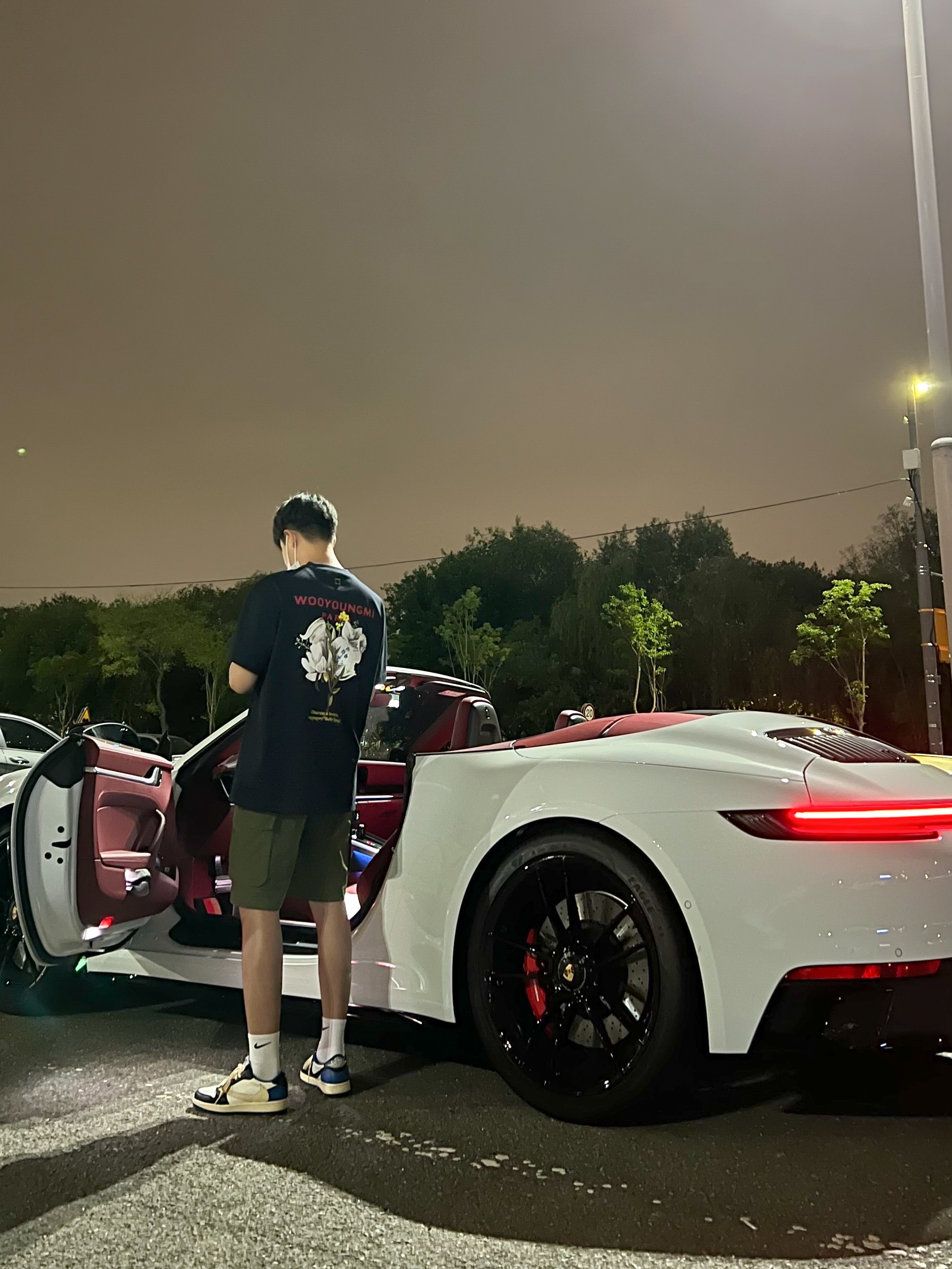 Wooyoungmi Flower Print Back Logo T-Shirt Navy - 22SS, Jordan 1 x Travis Scott x Fragment Retro Low OG SP Military Blue 착용 스타일