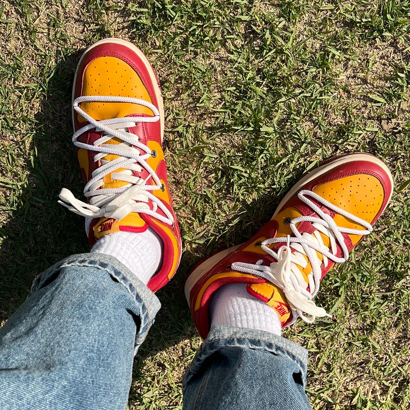 Nike Dunk Low Retro Championship Gold 착용 스타일 - 2