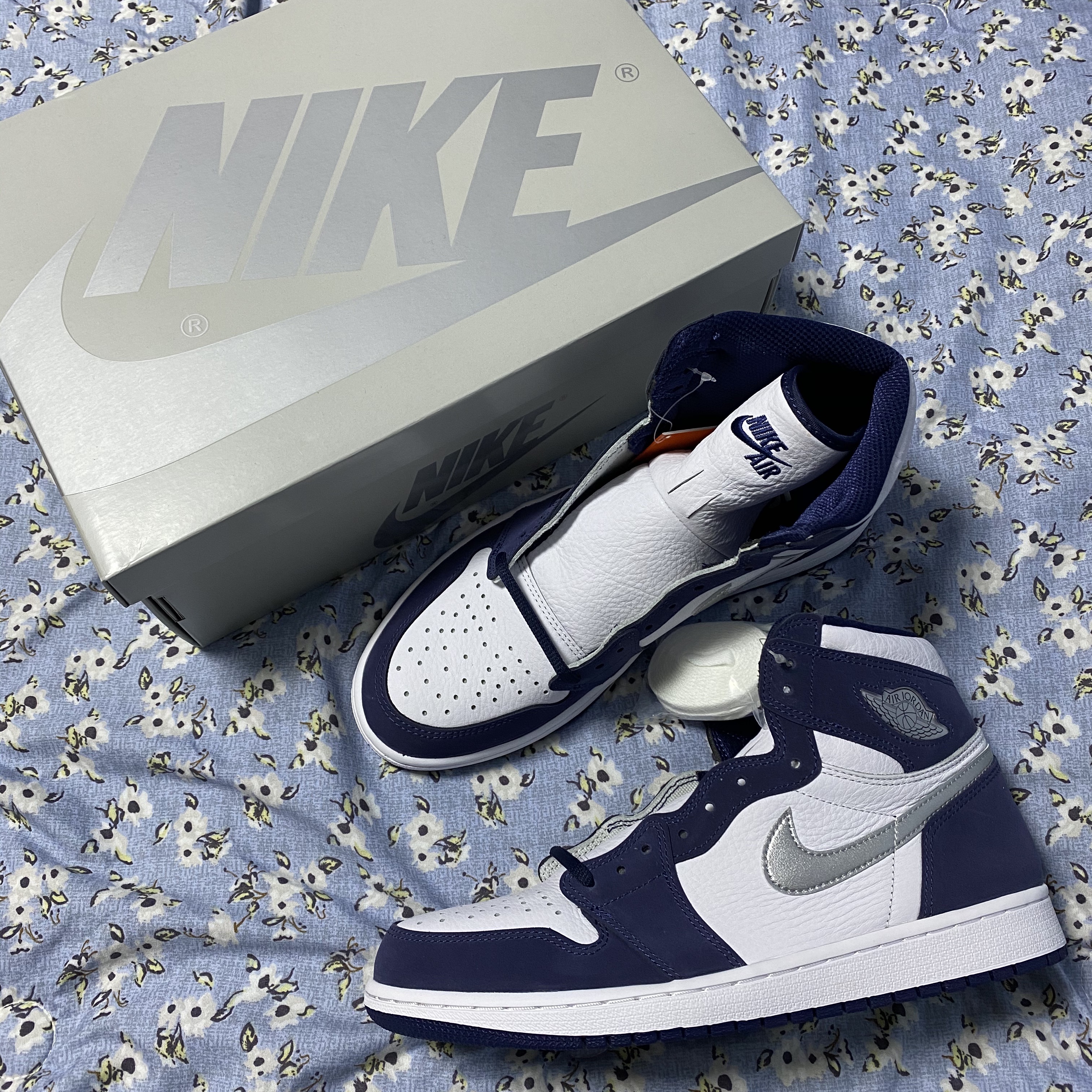Jordan 1 Retro High OG CO.JP Midnight Navy 착용 스타일