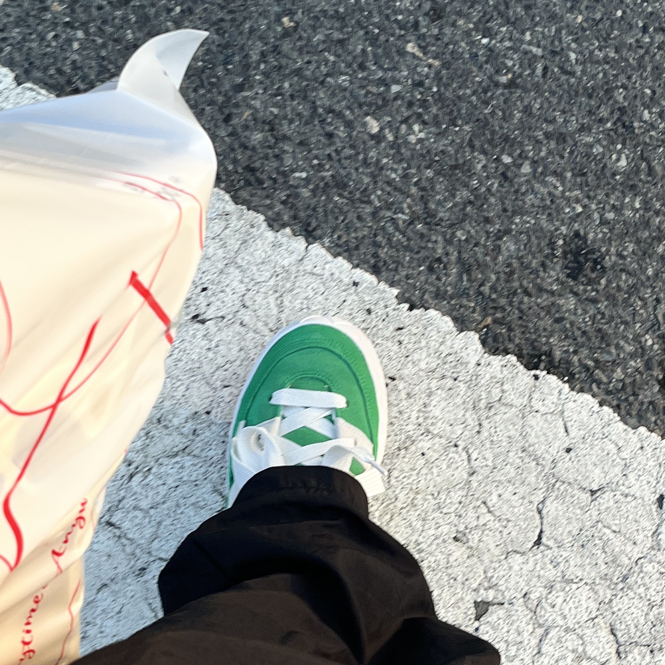 Adidas Adimatic Green, Supreme Shoulder Bag Black - 19FW 착용 스타일 - 3
