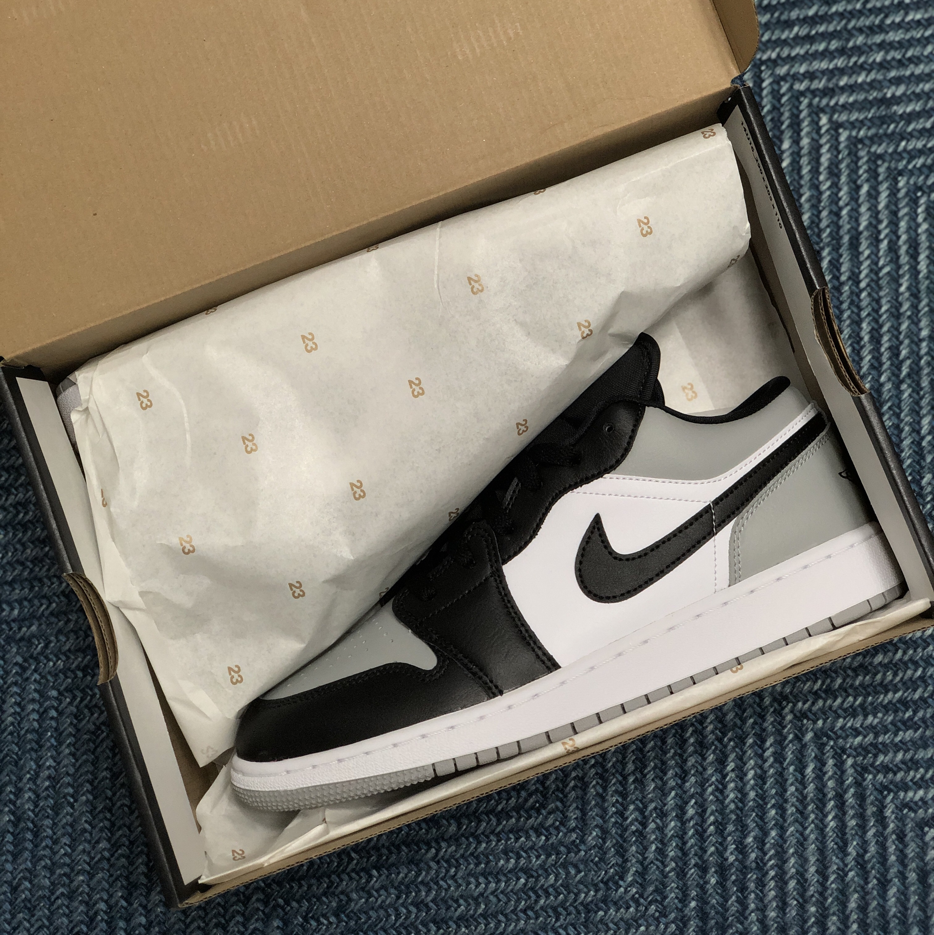 (GS) Jordan 1 Low Light Smoke Grey Black 착용 스타일