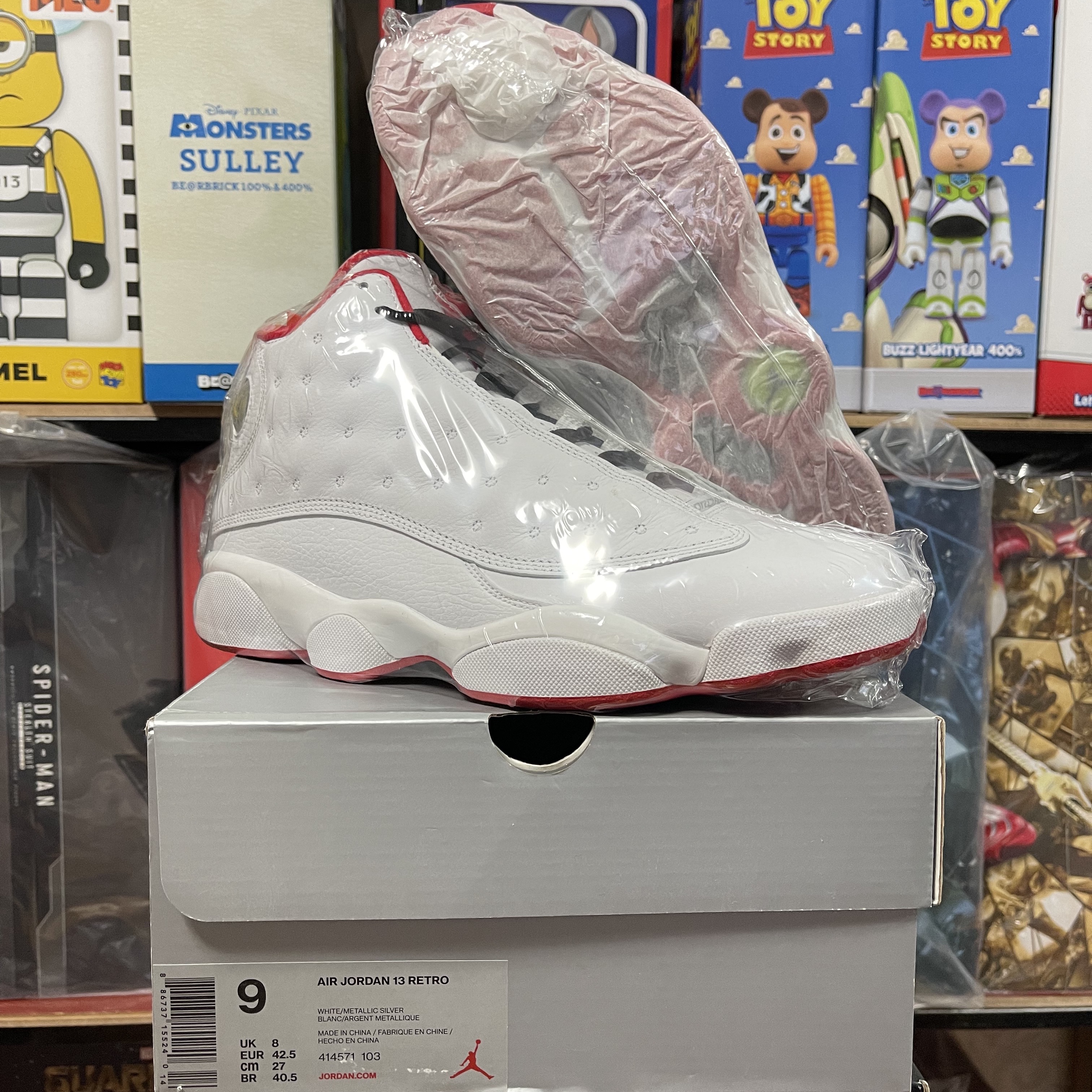 Jordan 13 Retro Alternate History of Flight 착용 스타일