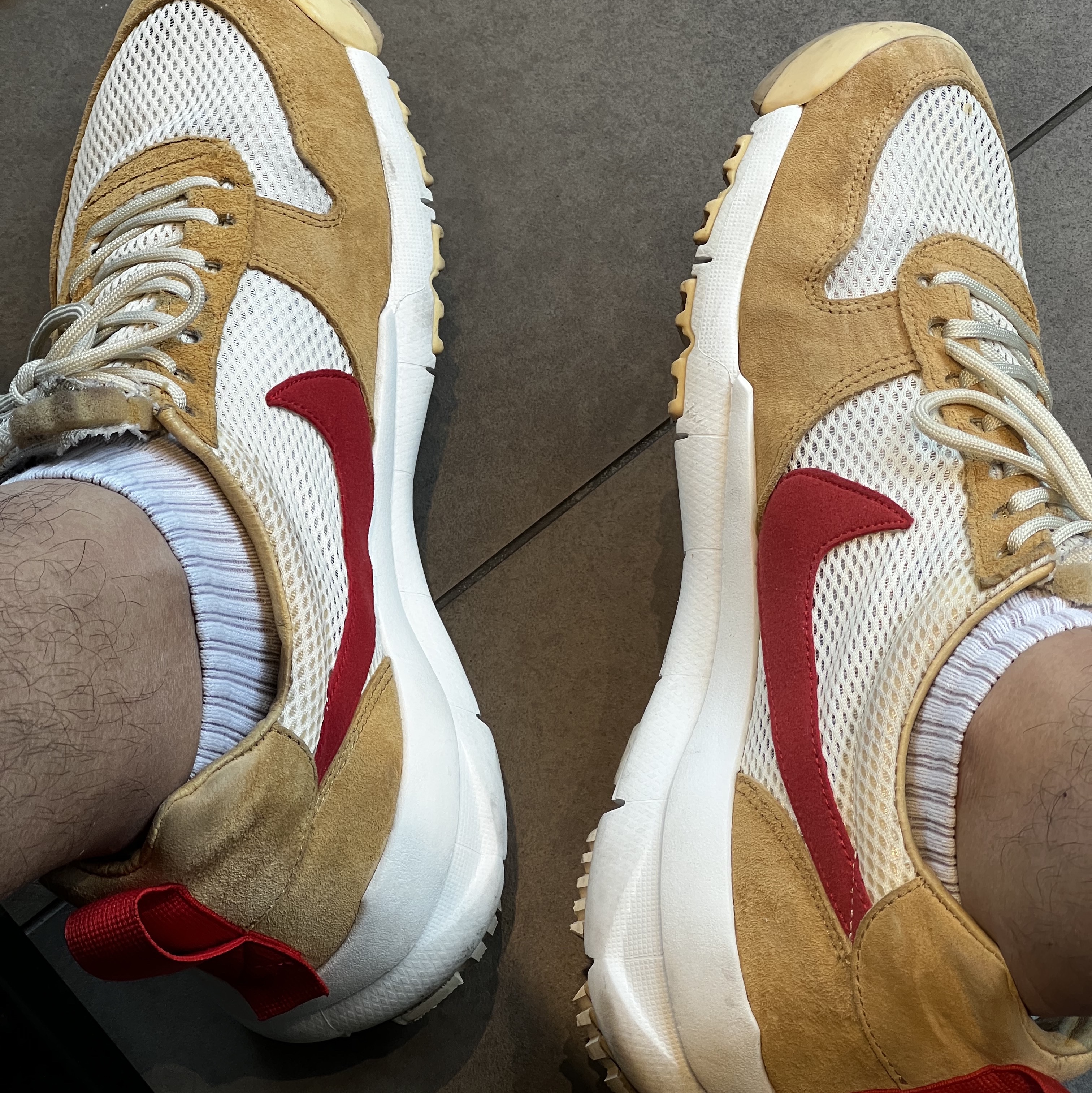 Nike x Tom Sachs Mars Yard Shoe 2.0 Space Camp 착용 스타일