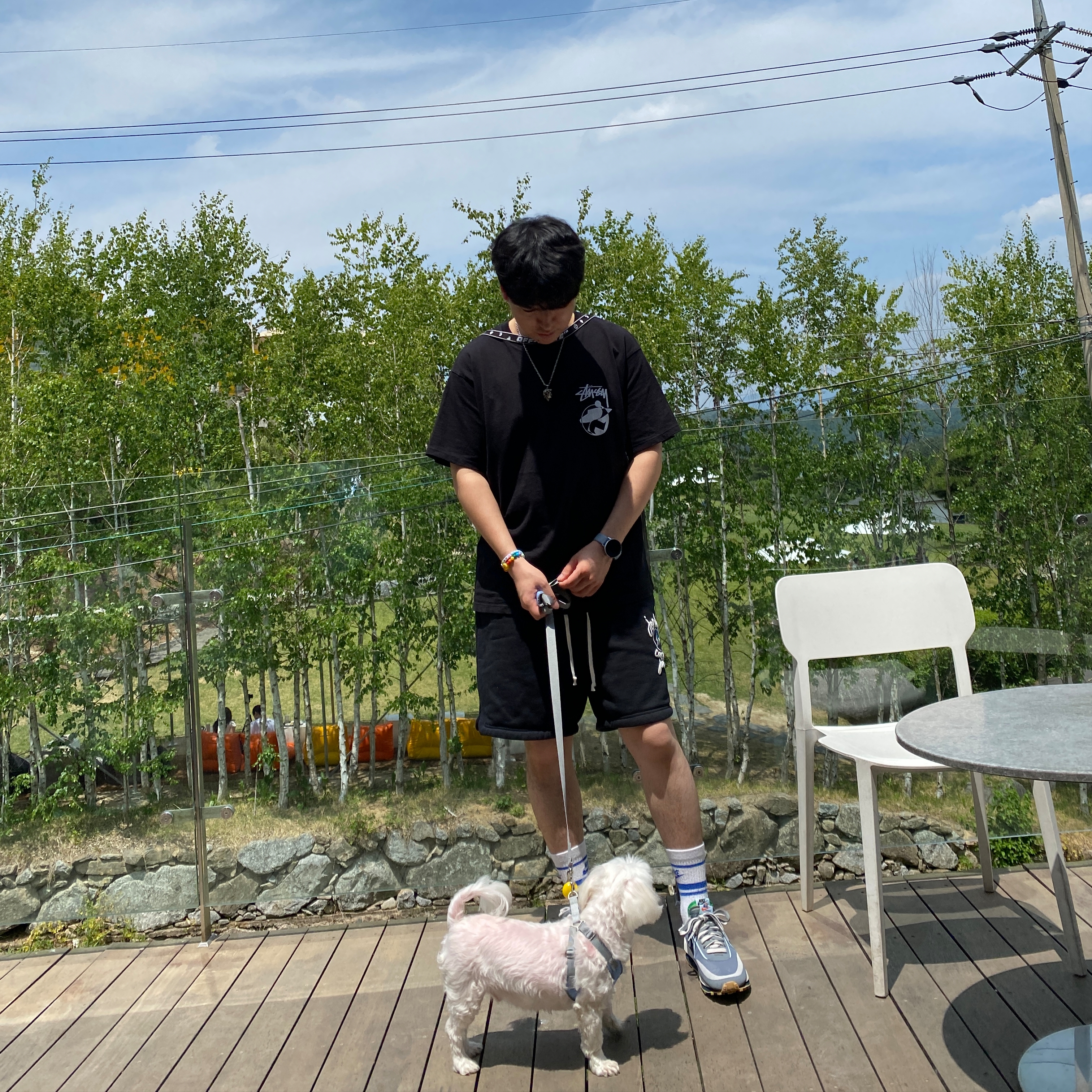 Stussy x Our Legacy Surfman 2 Pigment Dyed T-Shirt Black, Jordan x Travis Scott x Fragment Shorts Black (DJ0617-010) 착용 스타일