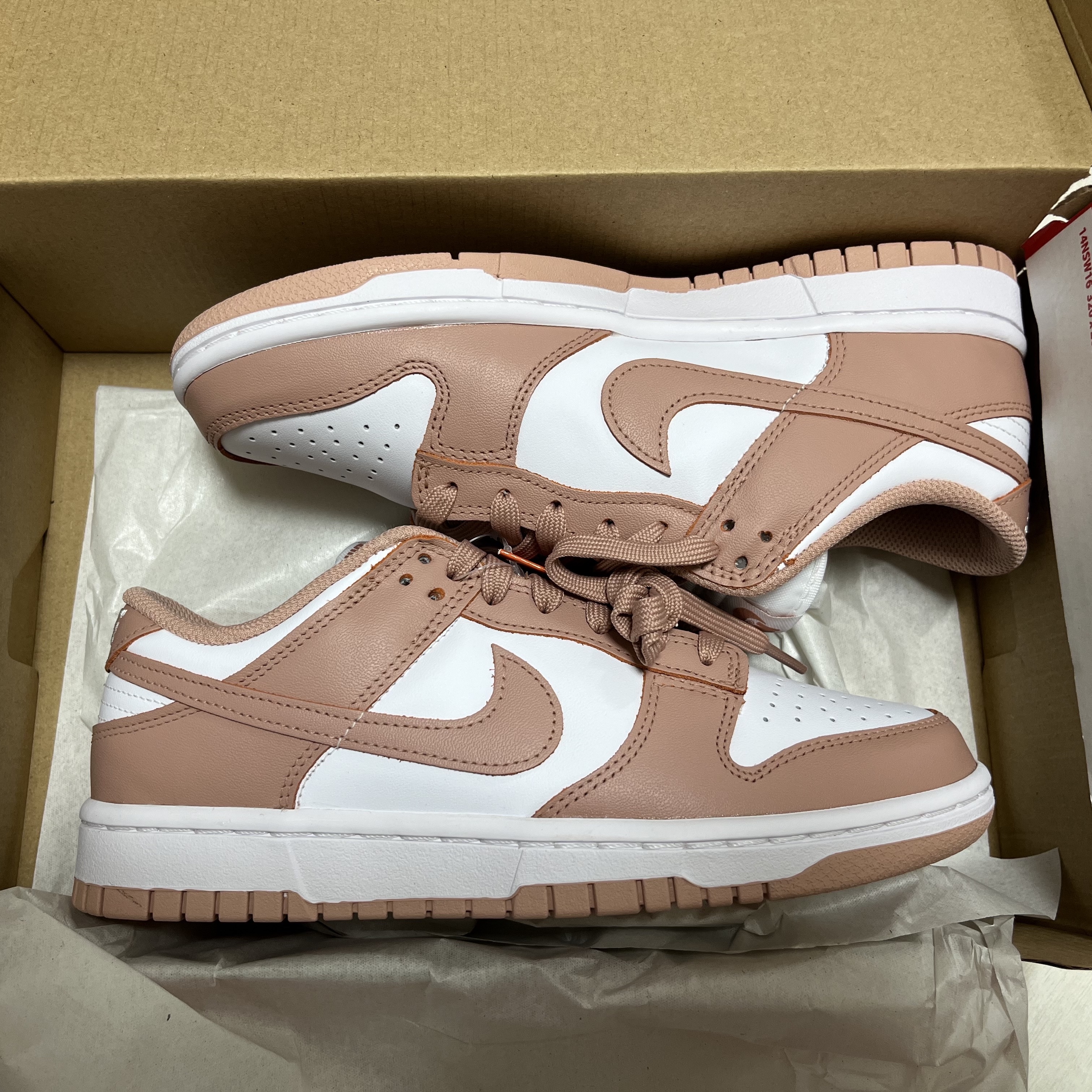 (W) Nike Dunk Low Rose Whisper 착용 스타일