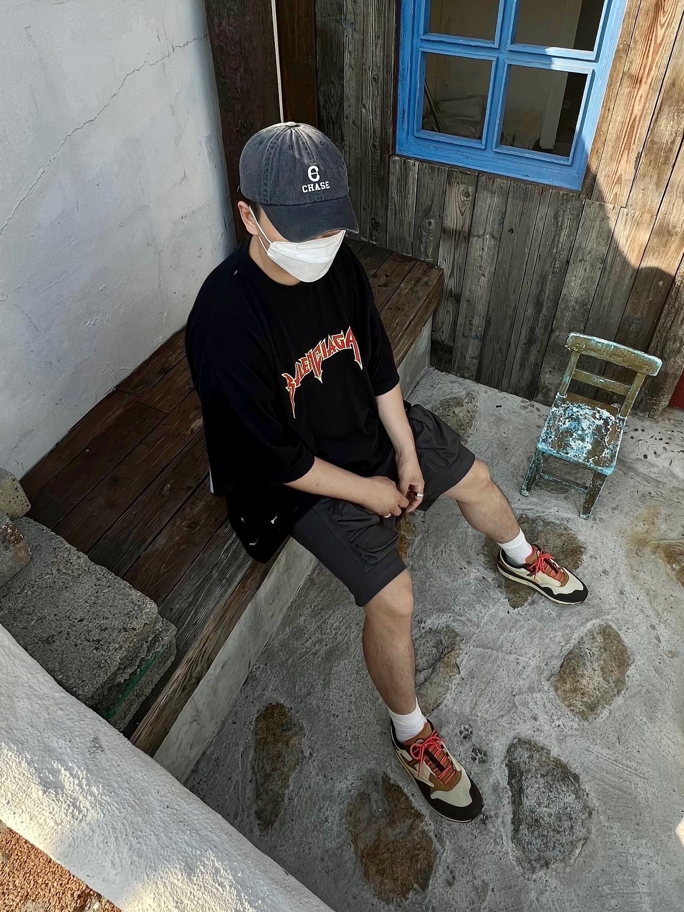Nike x Travis Scott Air Max 1 Cact.us Brown 착용 스타일 - 2