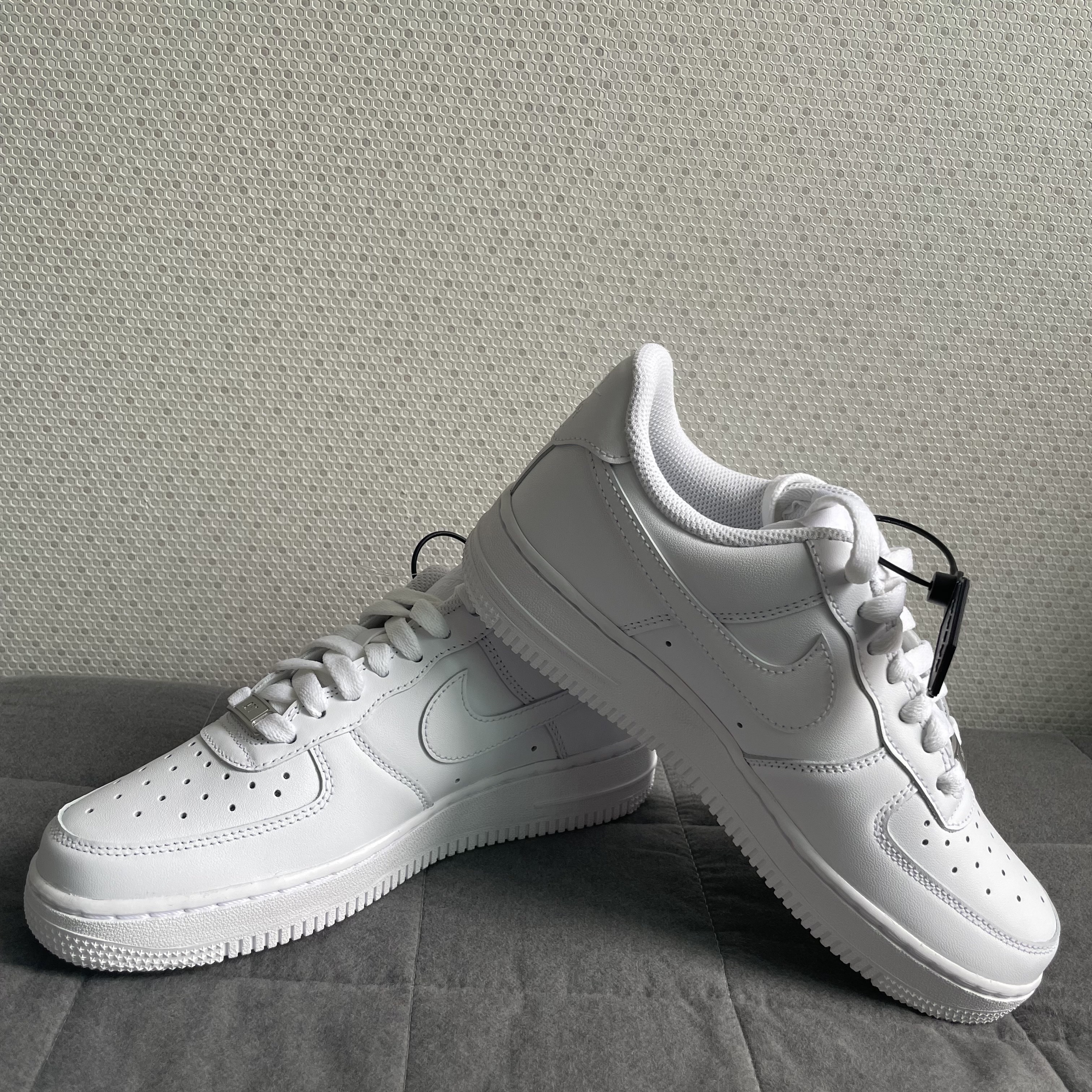 Nike Air Force 1 '07 Low White 착용 스타일 - 1