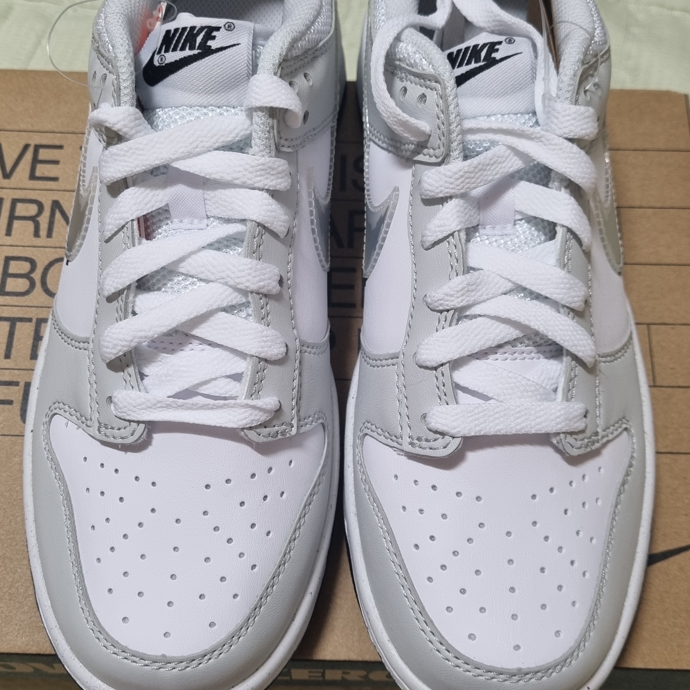 (GS) Nike Dunk Low Photon Dust 착용 스타일 - 2