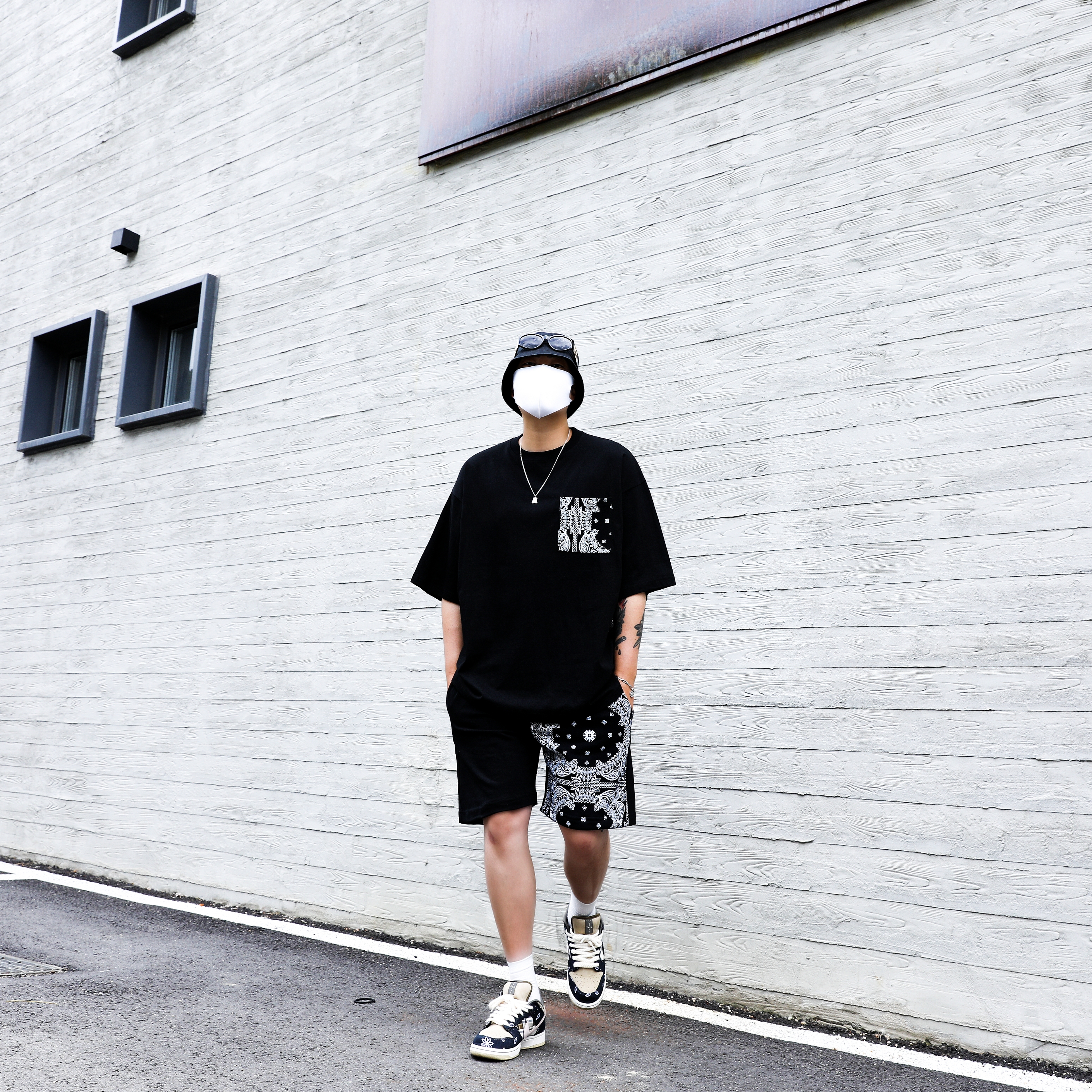 Nike x Travis Scott SB Dunk Low 착용 스타일 - 1