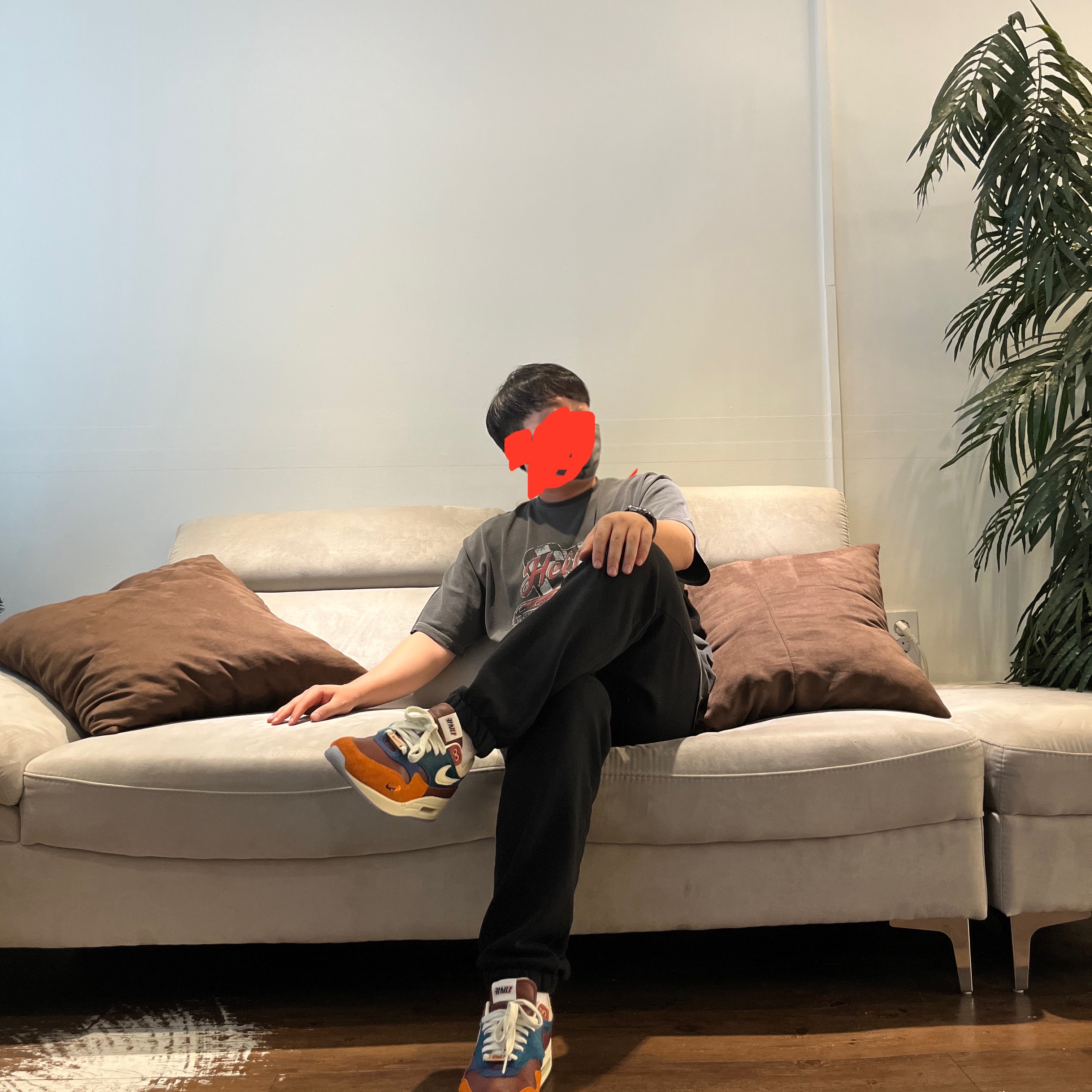 Nike x Kasina Air Max 1 SP Won-Ang Orange 착용 스타일
