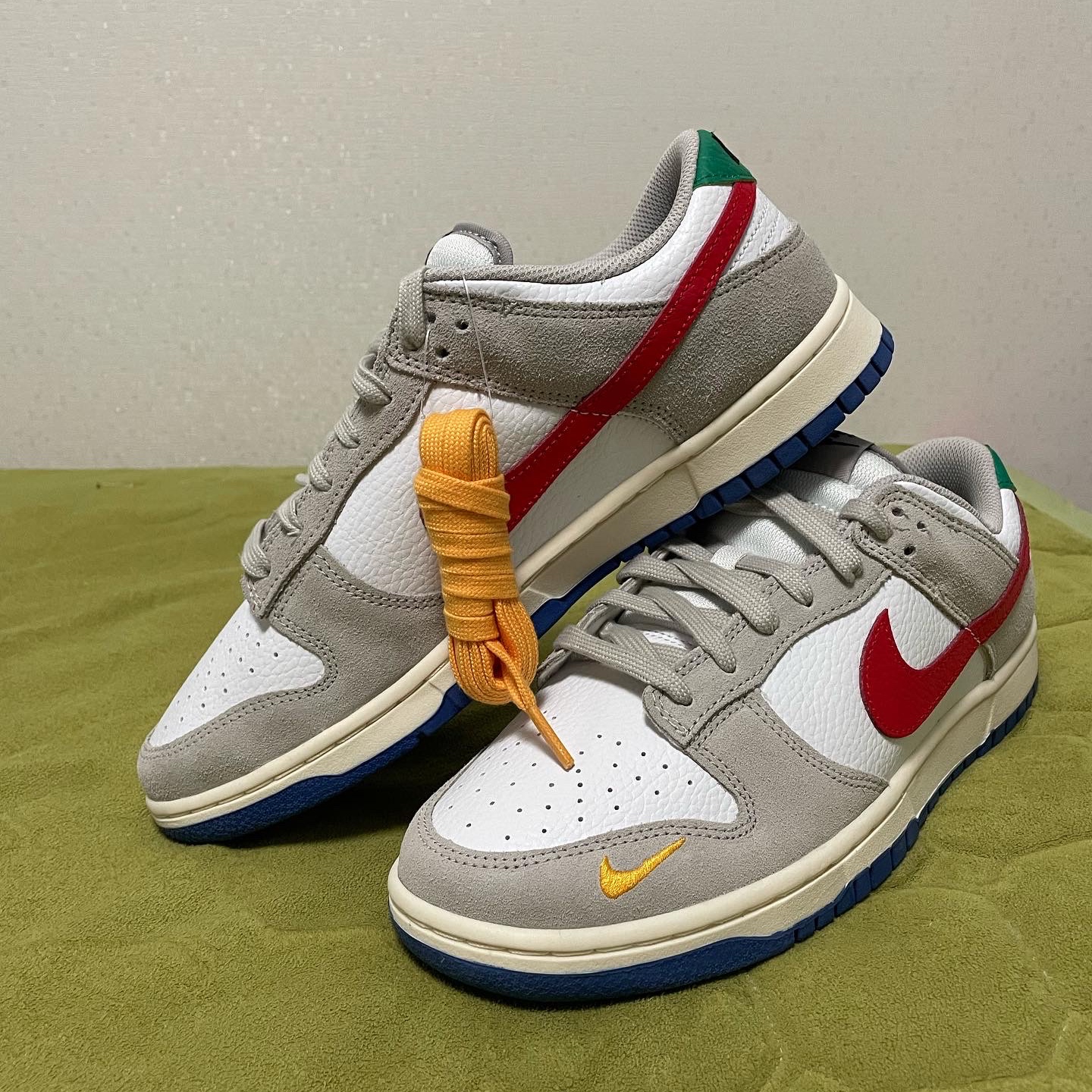 Nike Dunk Low Light Iron Ore 착용 스타일 - 2