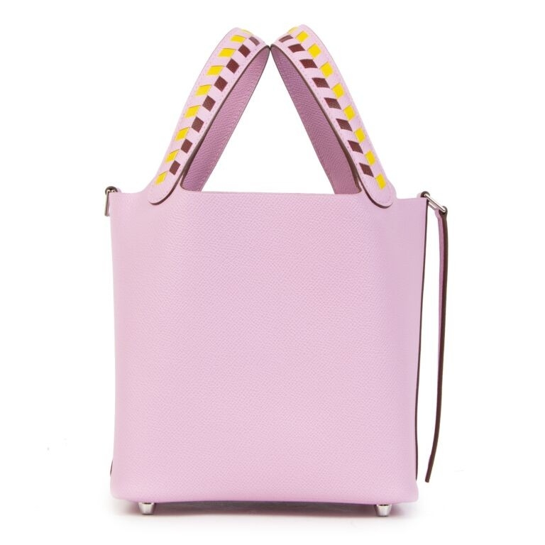 Hermes Picotin Lock 22 Bag Tressage Epsom & Palladium Mauve Sylvestre 착용 스타일 - 2