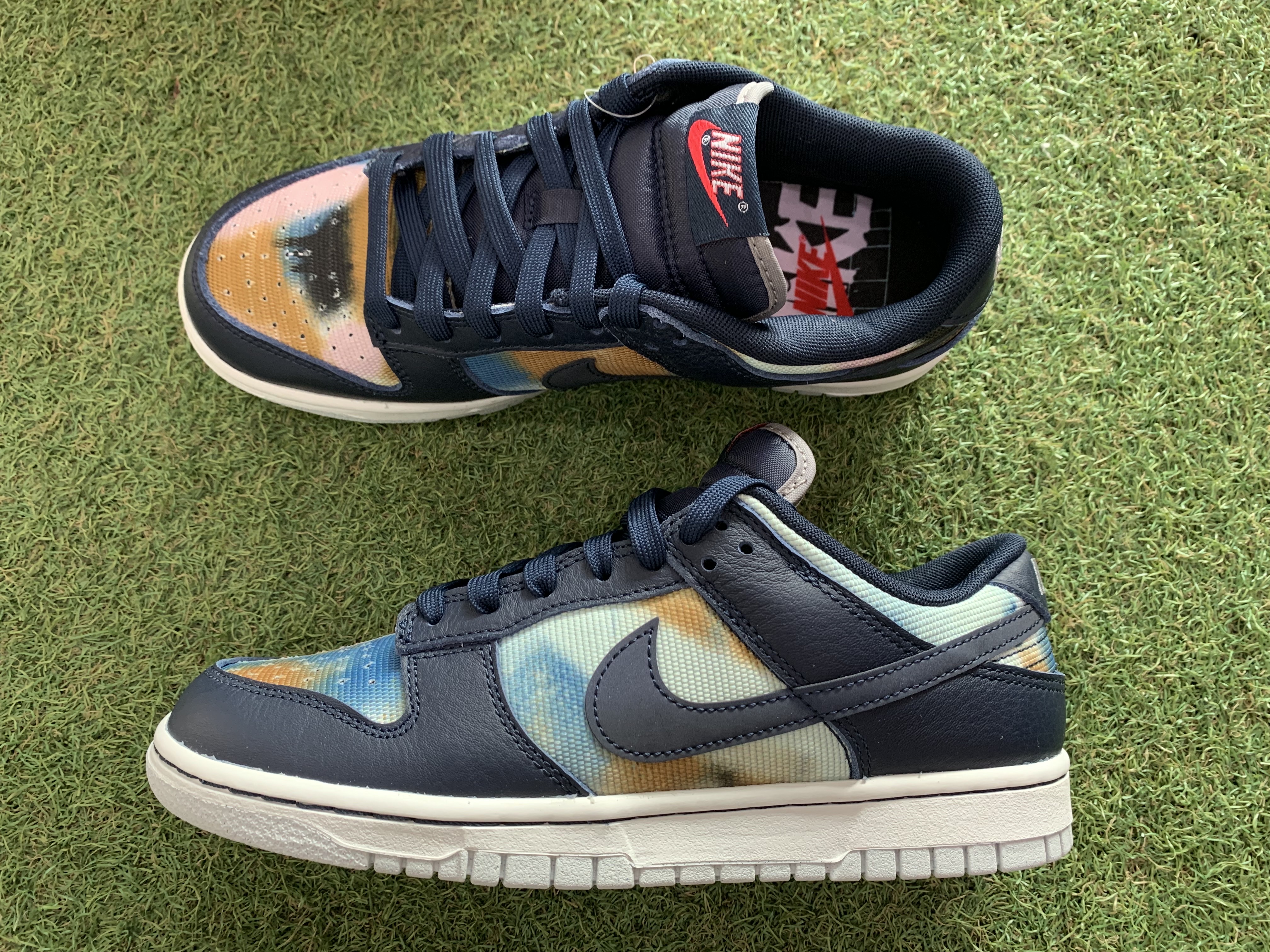 Nike Dunk Low Retro PRM Obsidian Graffiti 착용 스타일 - 2