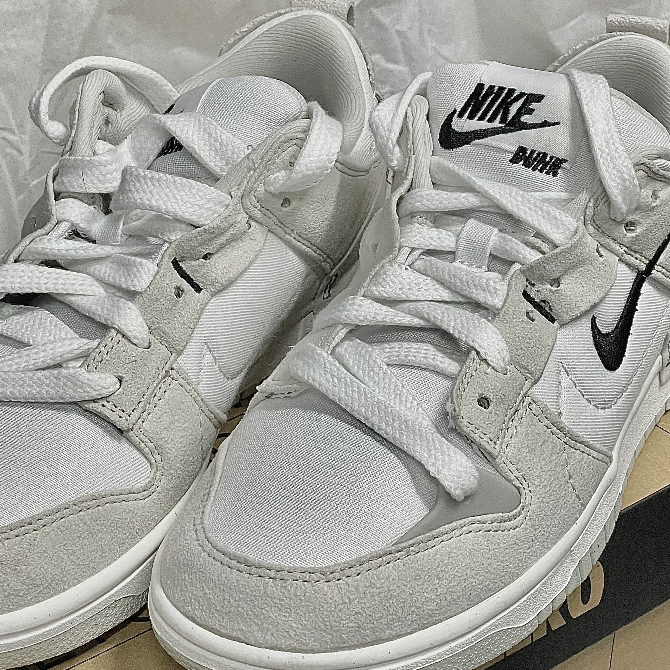 (W) Nike Dunk Low Disrupt 2 White Light Bone 착용 스타일