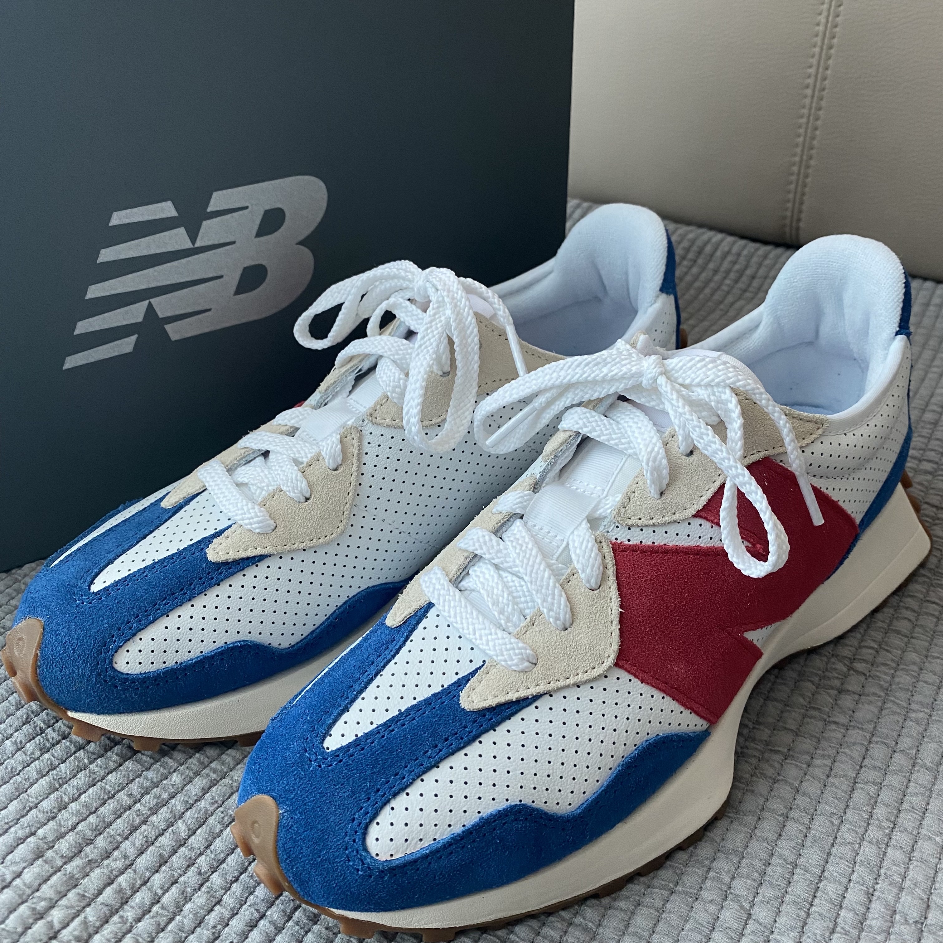 New Balance 327 Blue Red - JD Sports Exclusive 착용 스타일