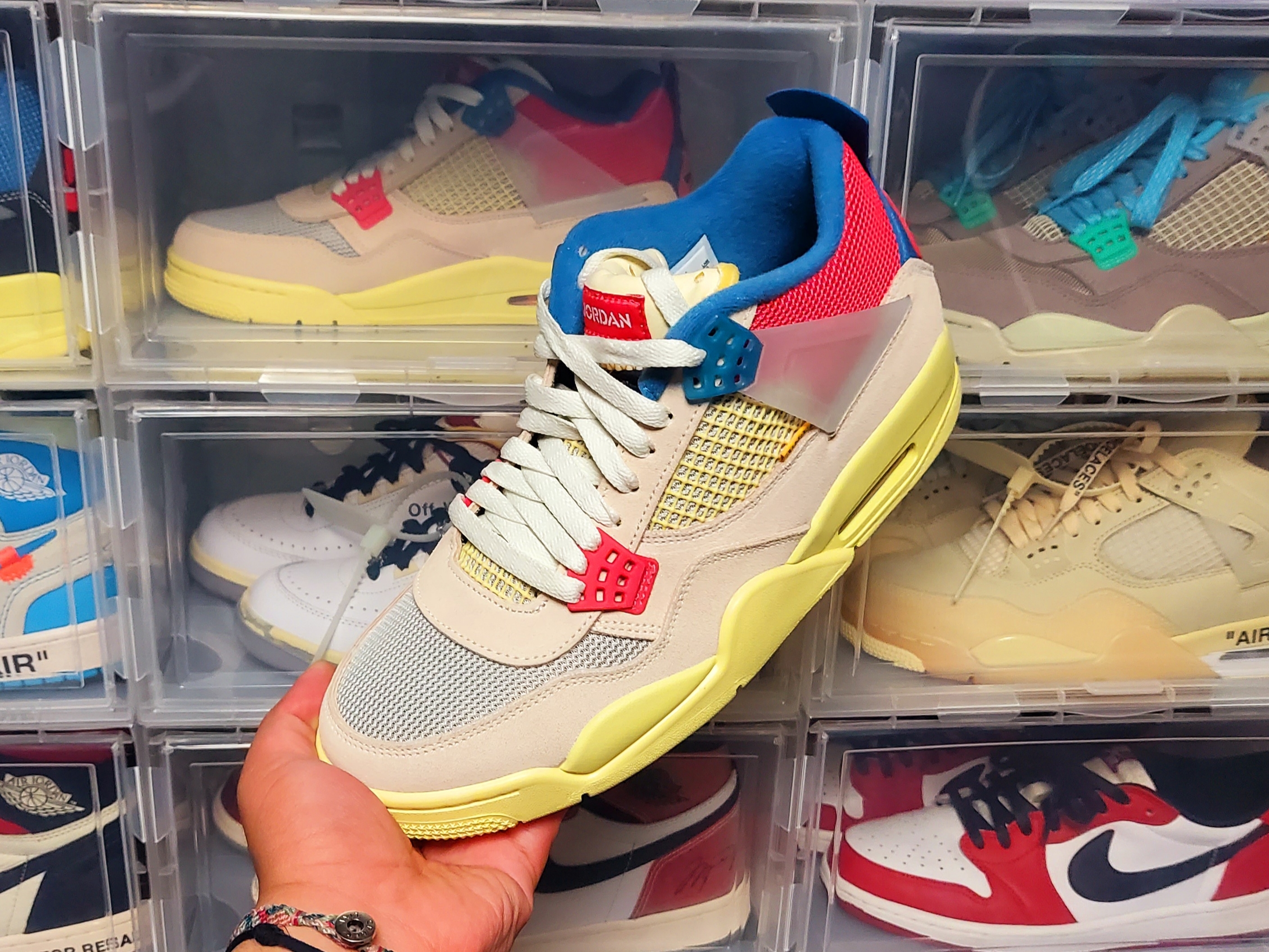Jordan 4 x Union Retro Guava Ice 착용 스타일 - 1
