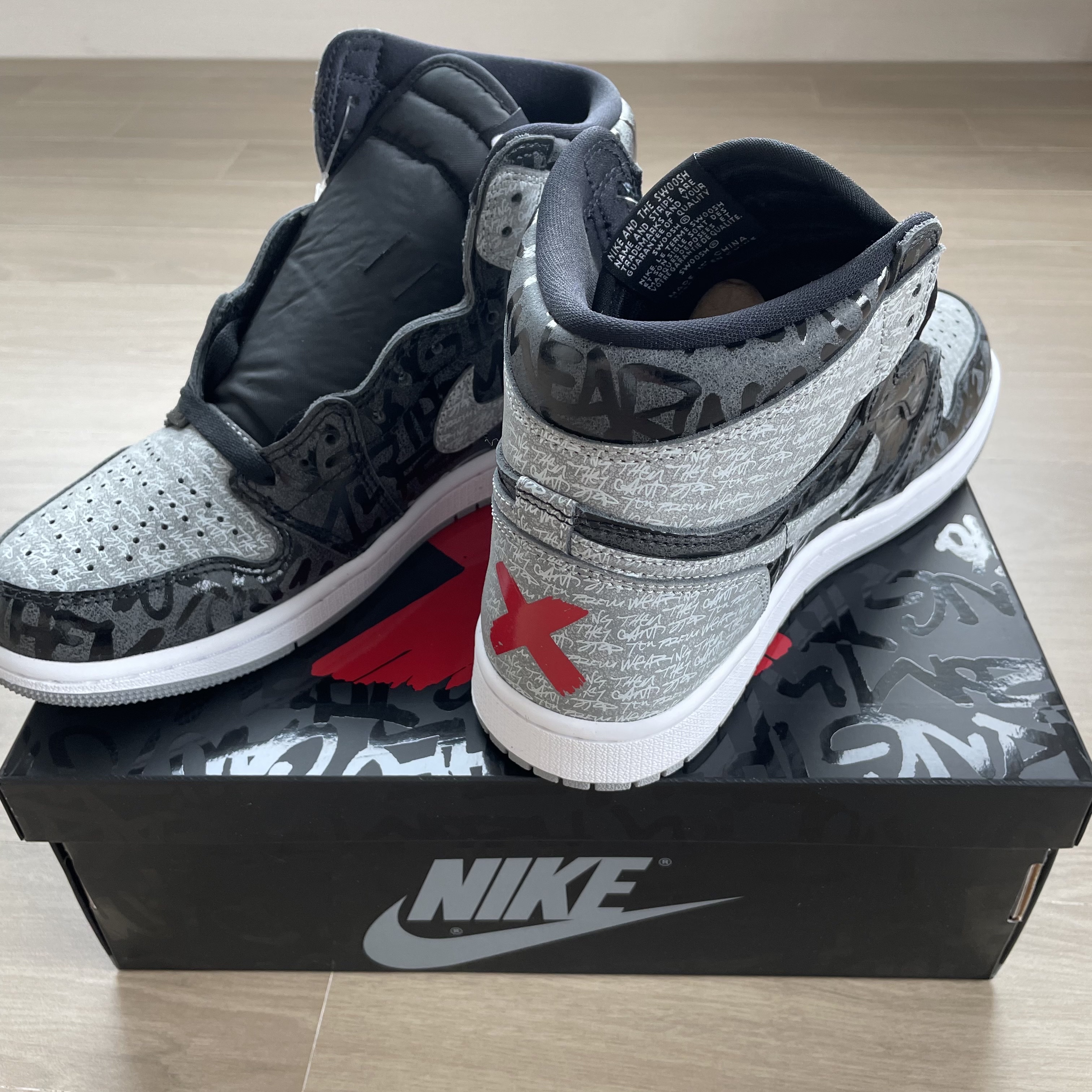 Jordan 1 Retro High OG Rebellionaire 착용 스타일 - 2