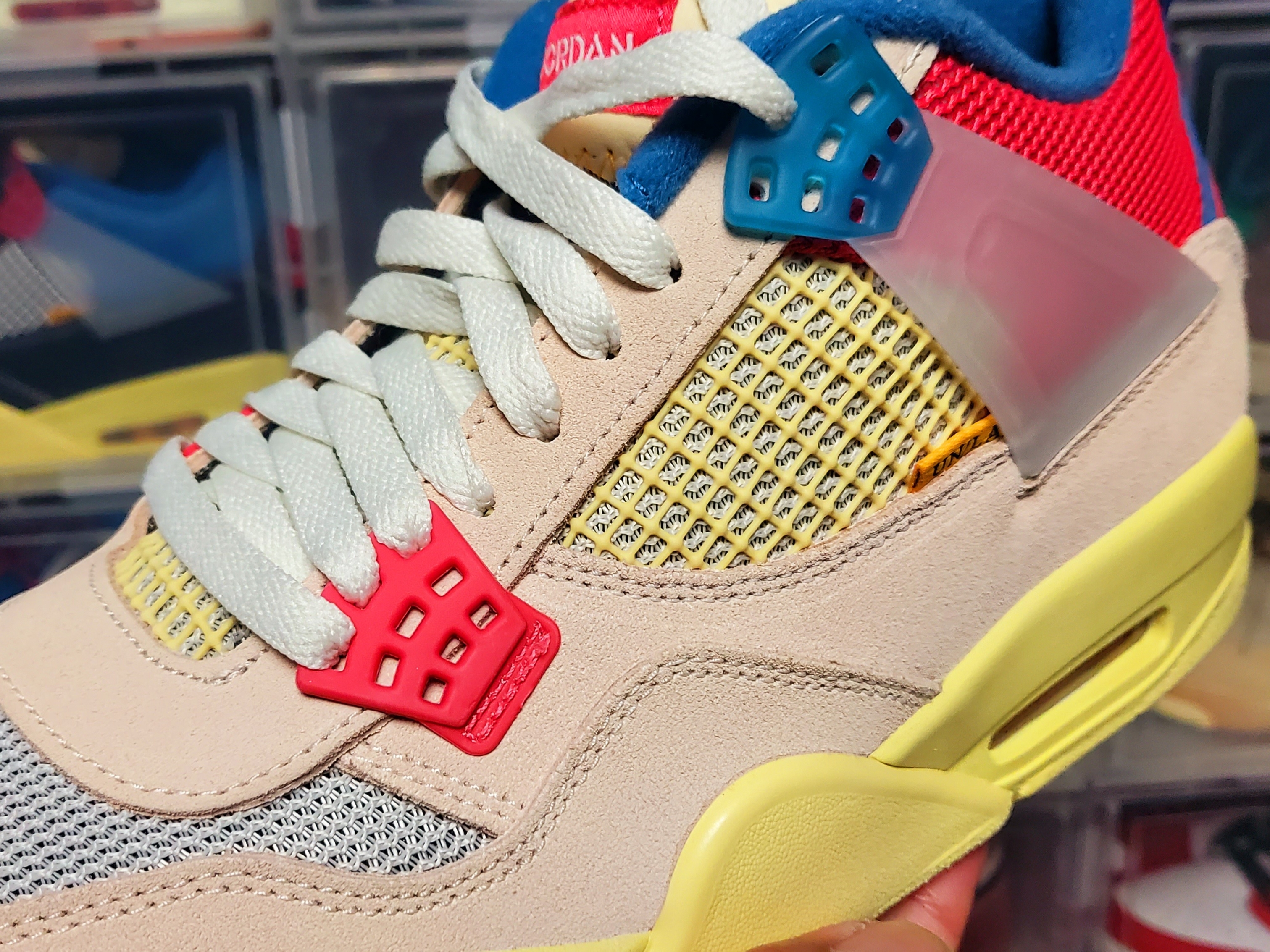 Jordan 4 x Union Retro Guava Ice 착용 스타일 - 4