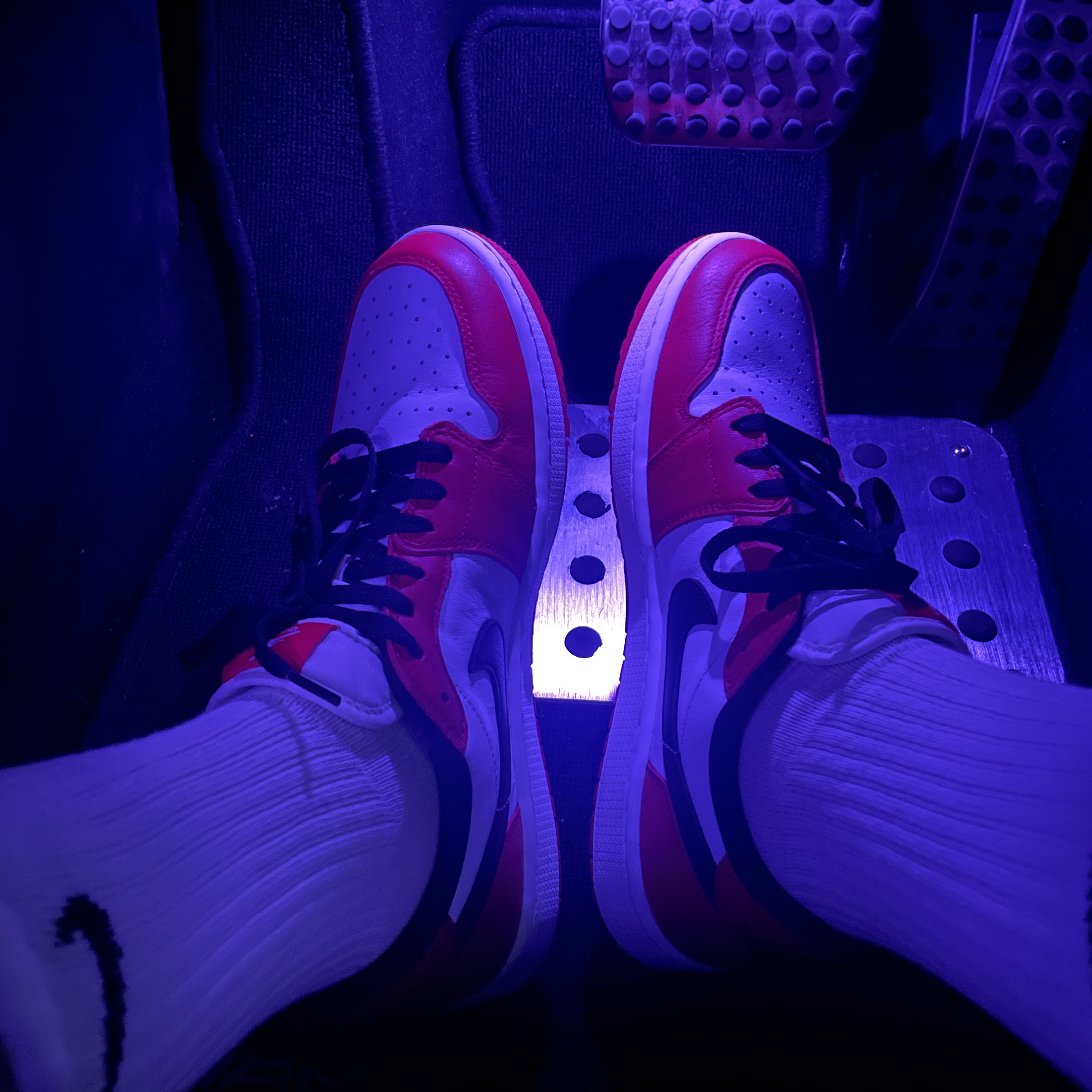 Jordan 1 Low Golf Chicago 착용 스타일