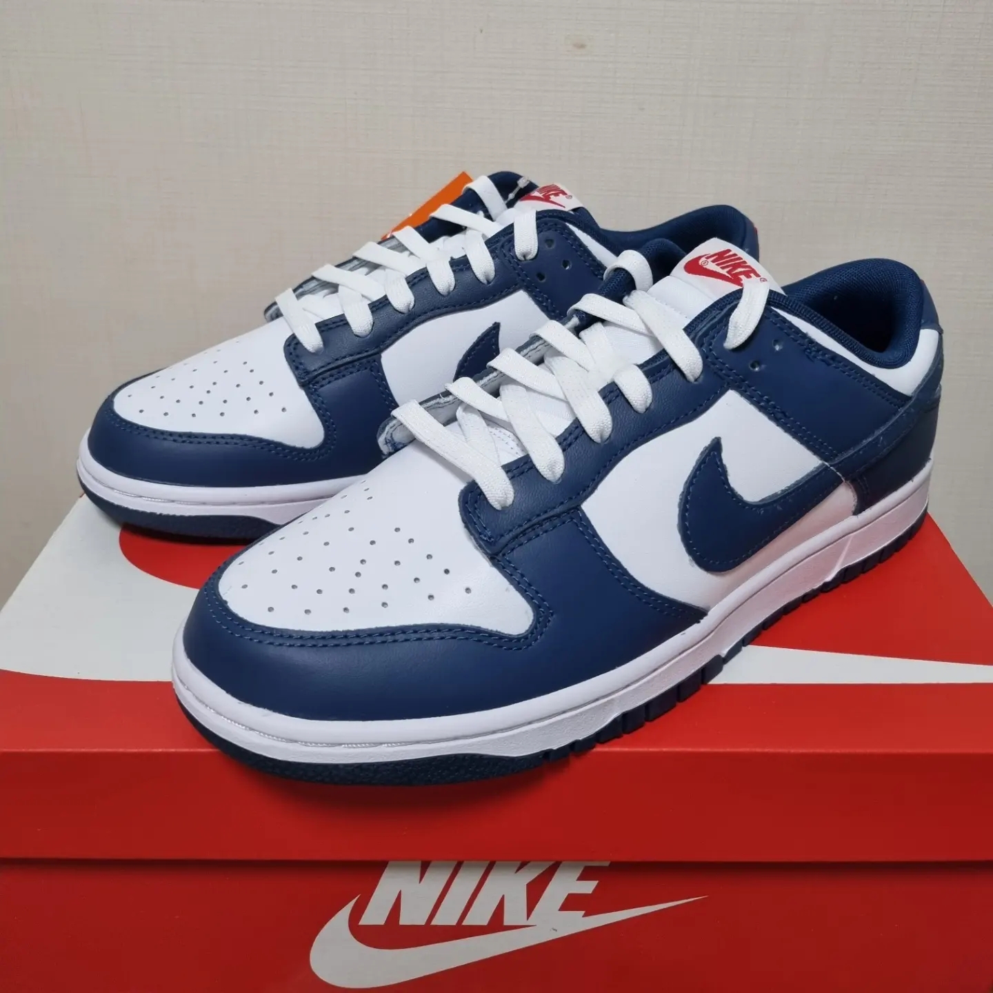 Nike Dunk Low Retro Valerian Blue 착용 스타일 - 2