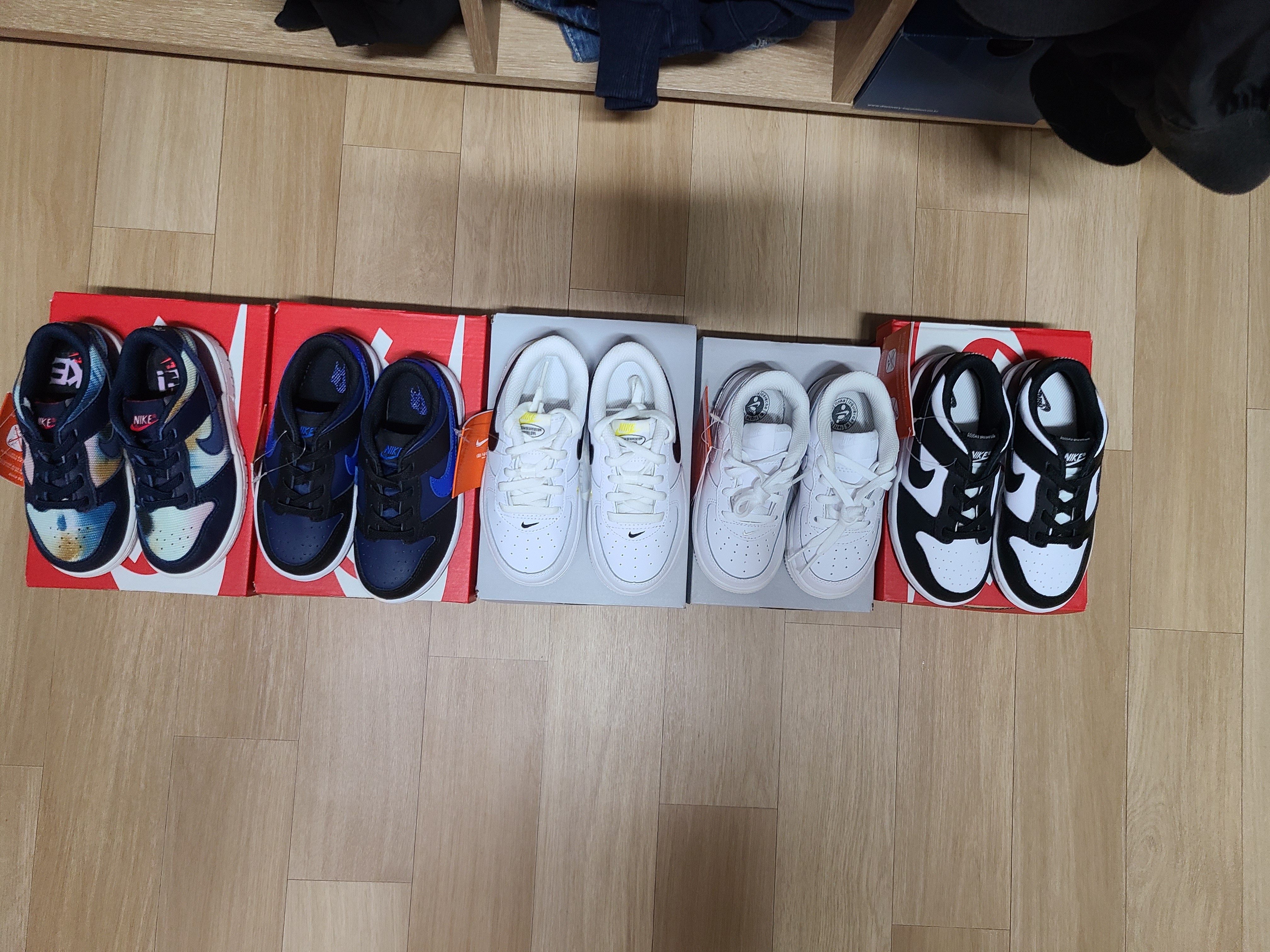 (TD) Nike Dunk Low Black, (TD) Nike Dunk Low Retro PRM Obsidian Graffiti 착용 스타일