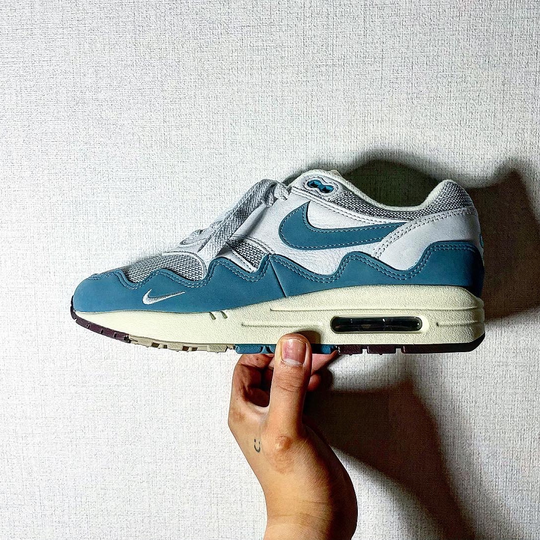 Nike x Patta Air Max 1 Noise Aqua 착용 스타일 - 5