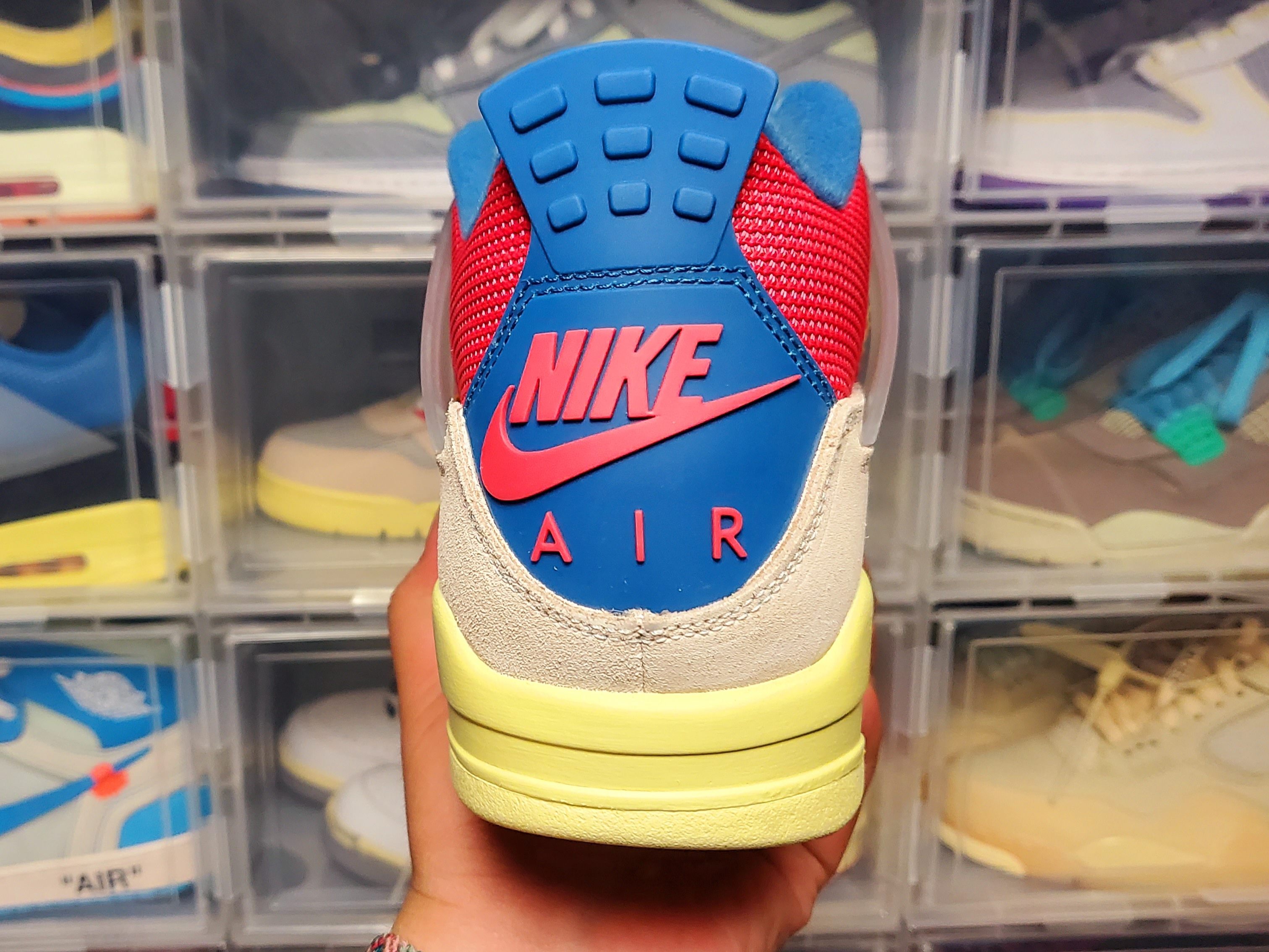 Jordan 4 x Union Retro Guava Ice 착용 스타일 - 5