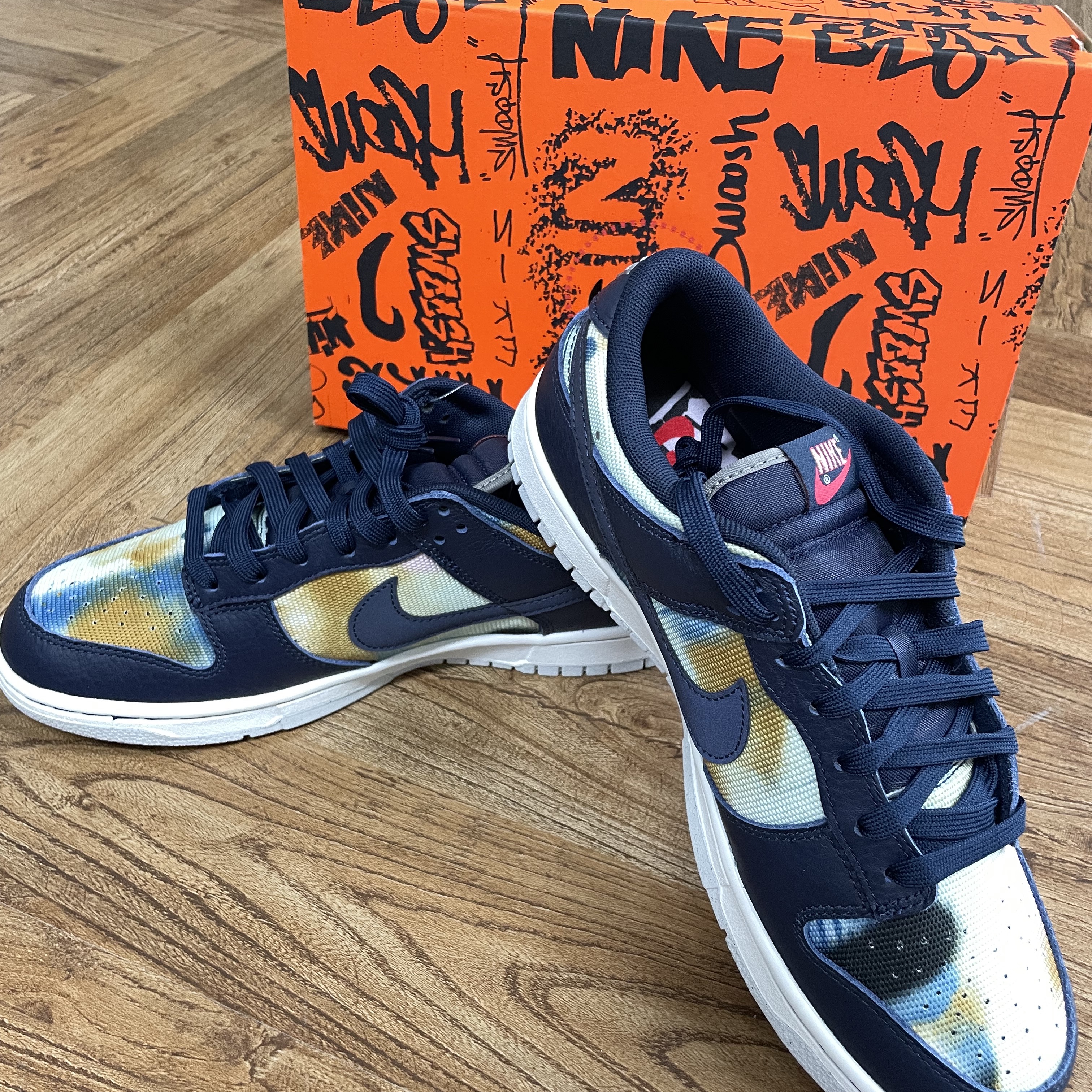 Nike Dunk Low Retro PRM Obsidian Graffiti 착용 스타일 - 1