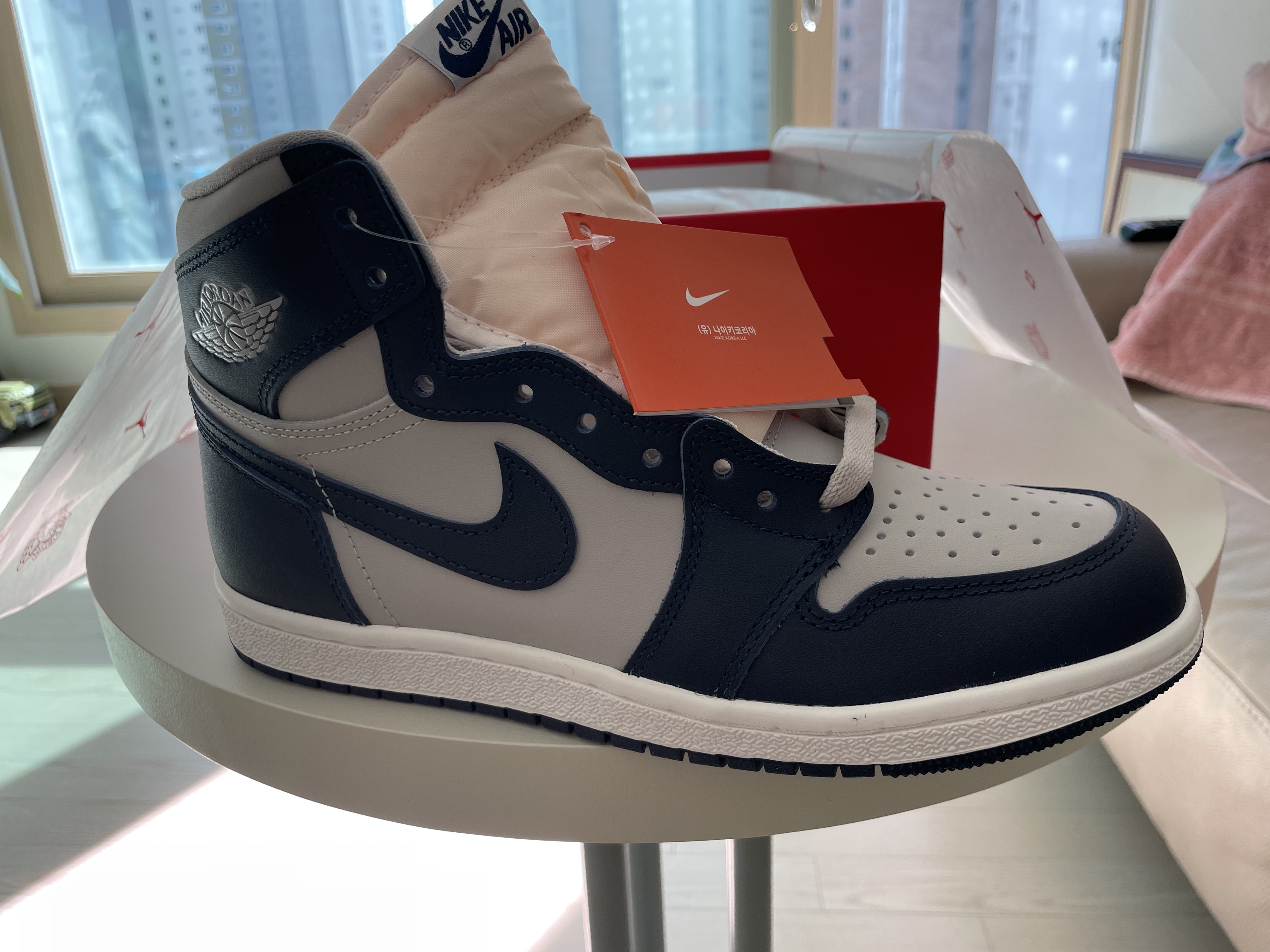 Jordan 1 High 85 College Navy 착용 스타일 - 1