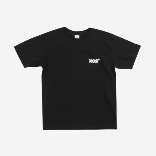 NOS7 화이트 시그니쳐 로고 박스 핏 티셔츠 블랙