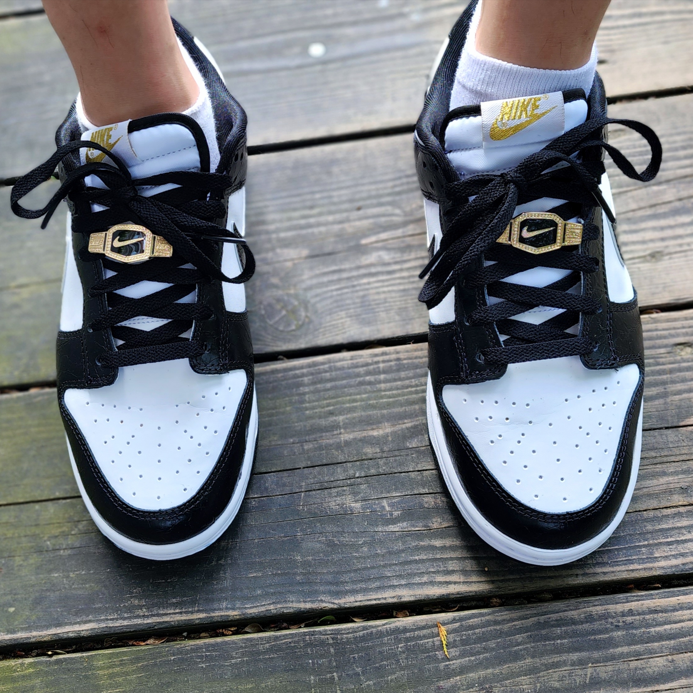 Nike Dunk Low Retro SE Black 착용 스타일 - 1