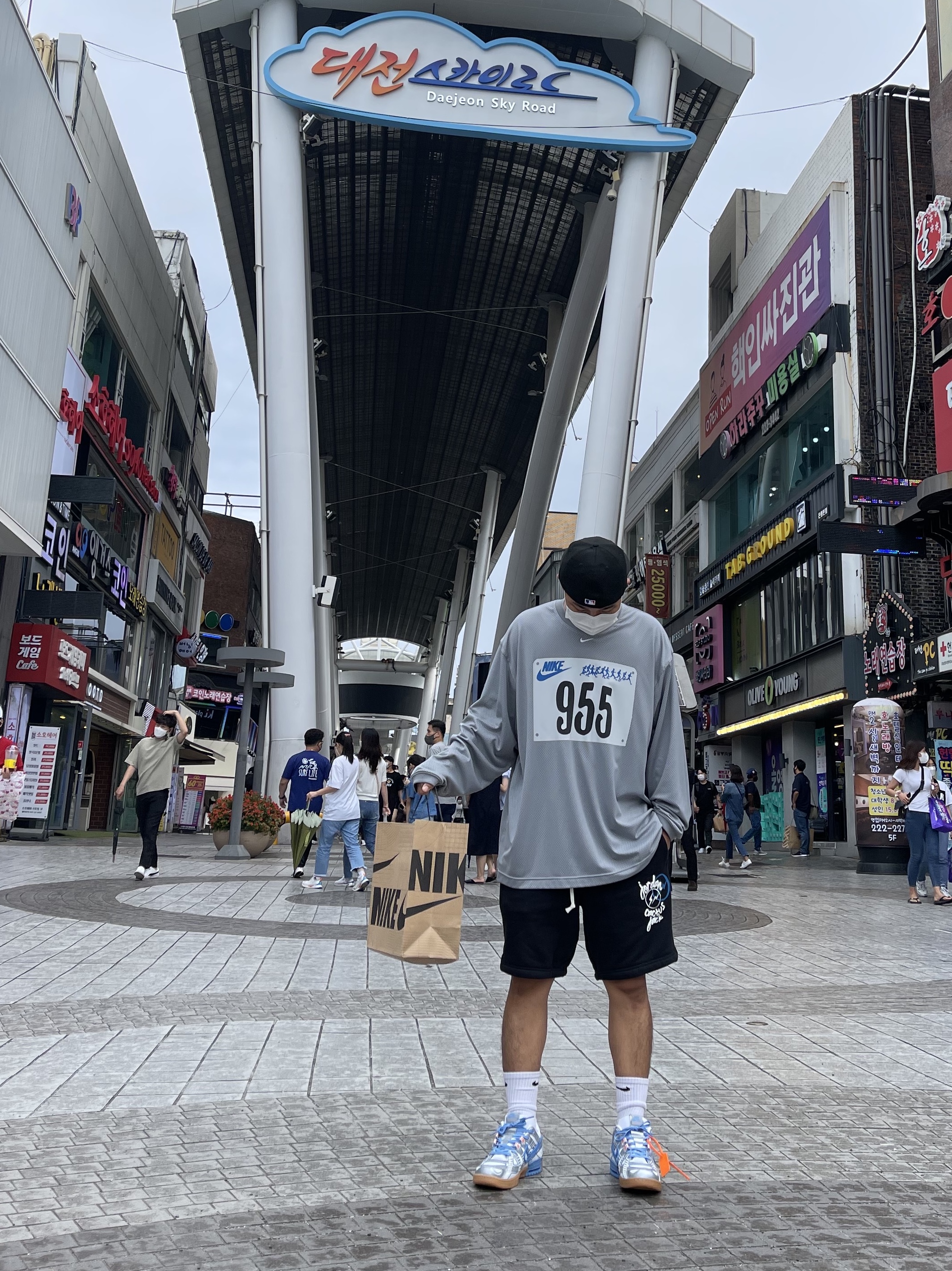 Nike x Off-White Air Rubber Dunk University Blue, Nike x Cactus Plant Flea Market L/S Jersey Grey - US/EU 착용 스타일 - 2